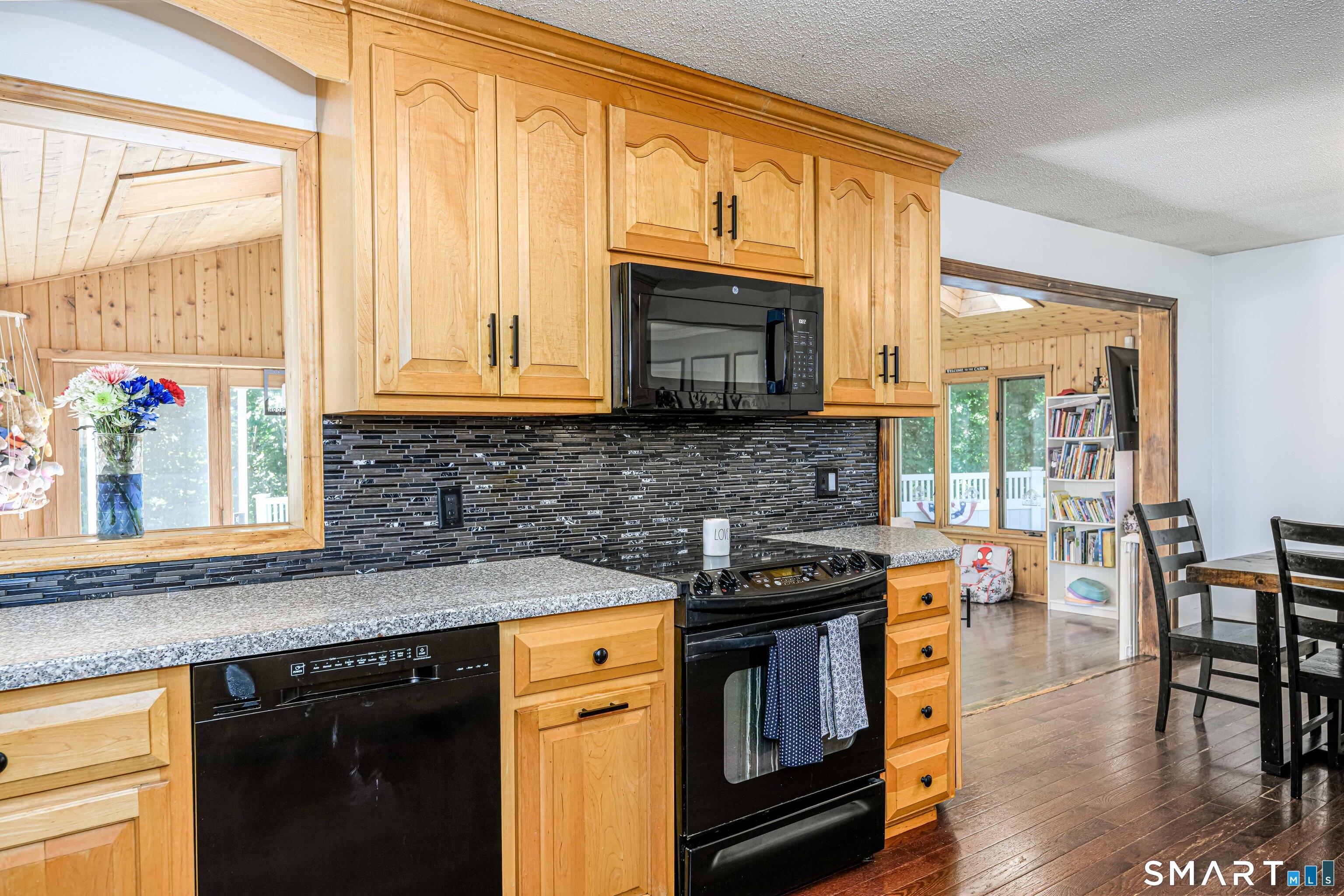 17 Julius Drive photo 14