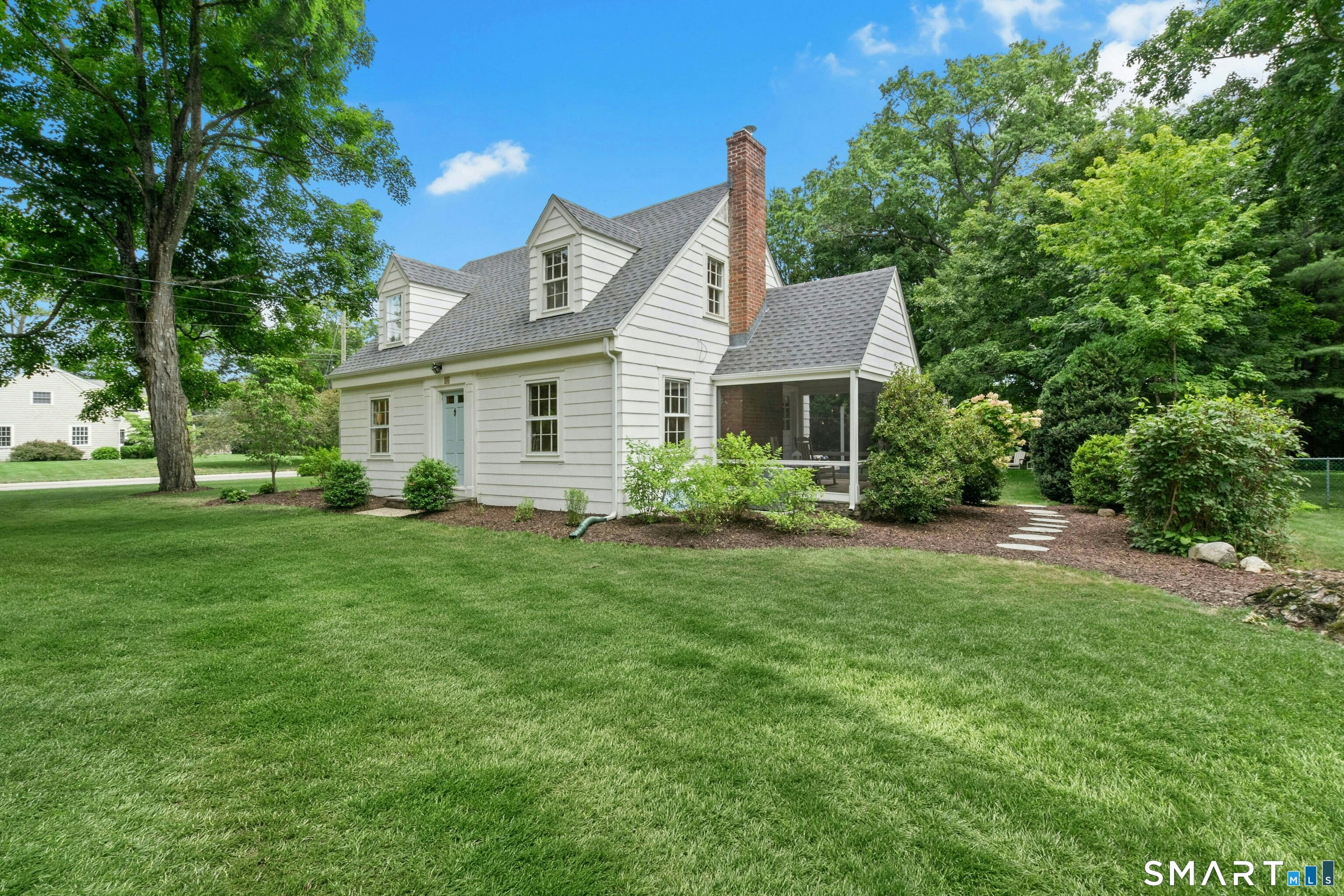 46 Toilsome Avenue photo 2