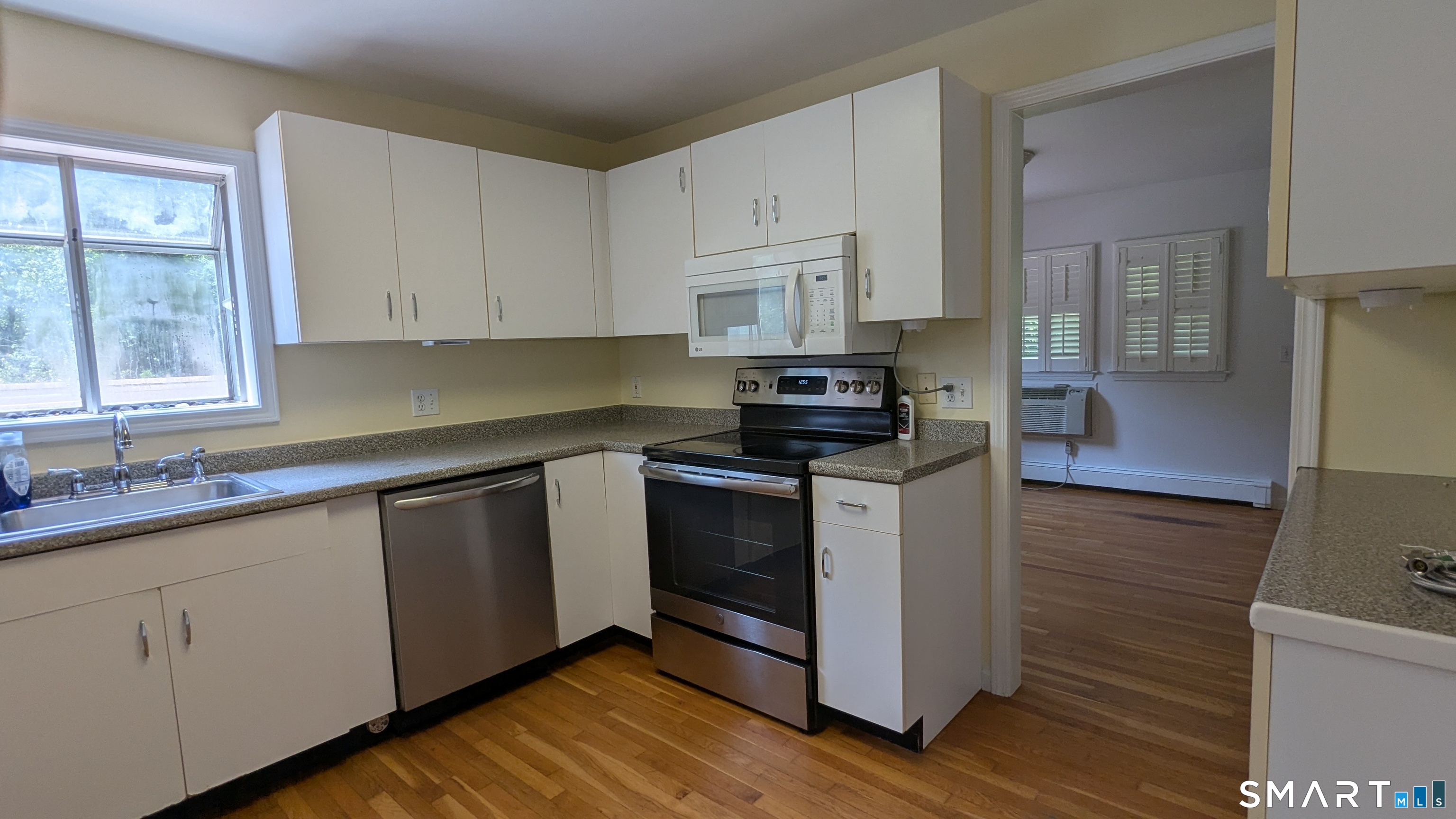 117 North Taylor Avenue, Norwalk, Connecticut photo 5