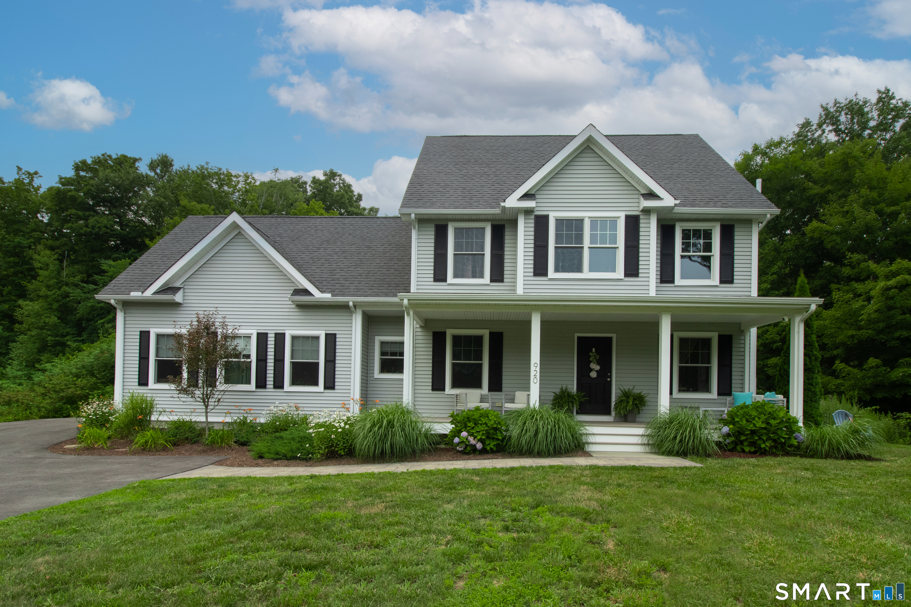 920 Nut Plains Road, Guilford, Connecticut 06437