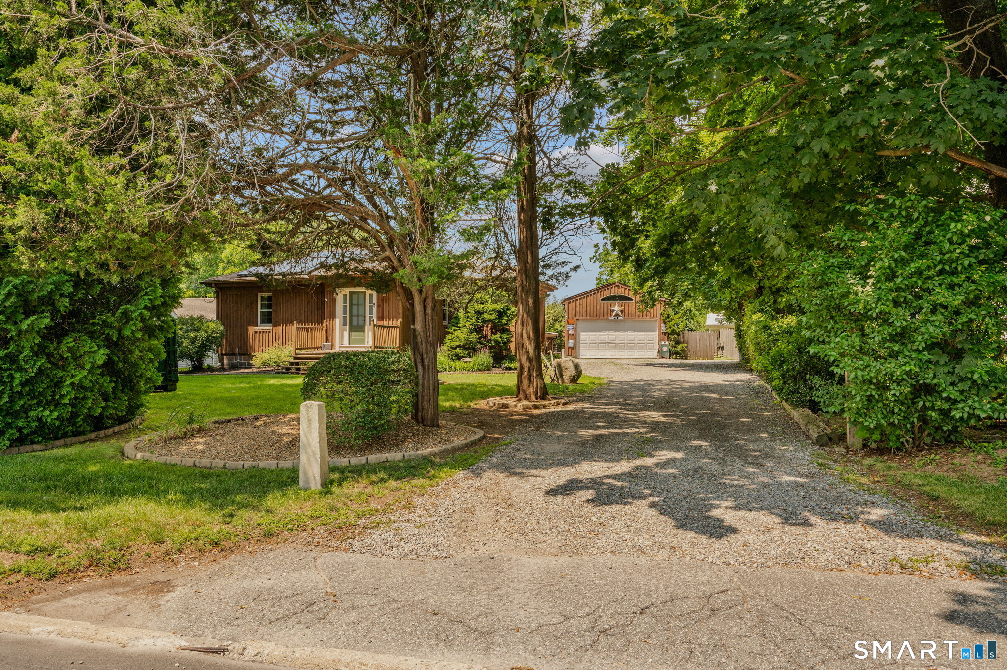 Homes for sale in Waterford, CT | 21 Goshen Rd, Waterford, CT 06385 | MLS# 24191665