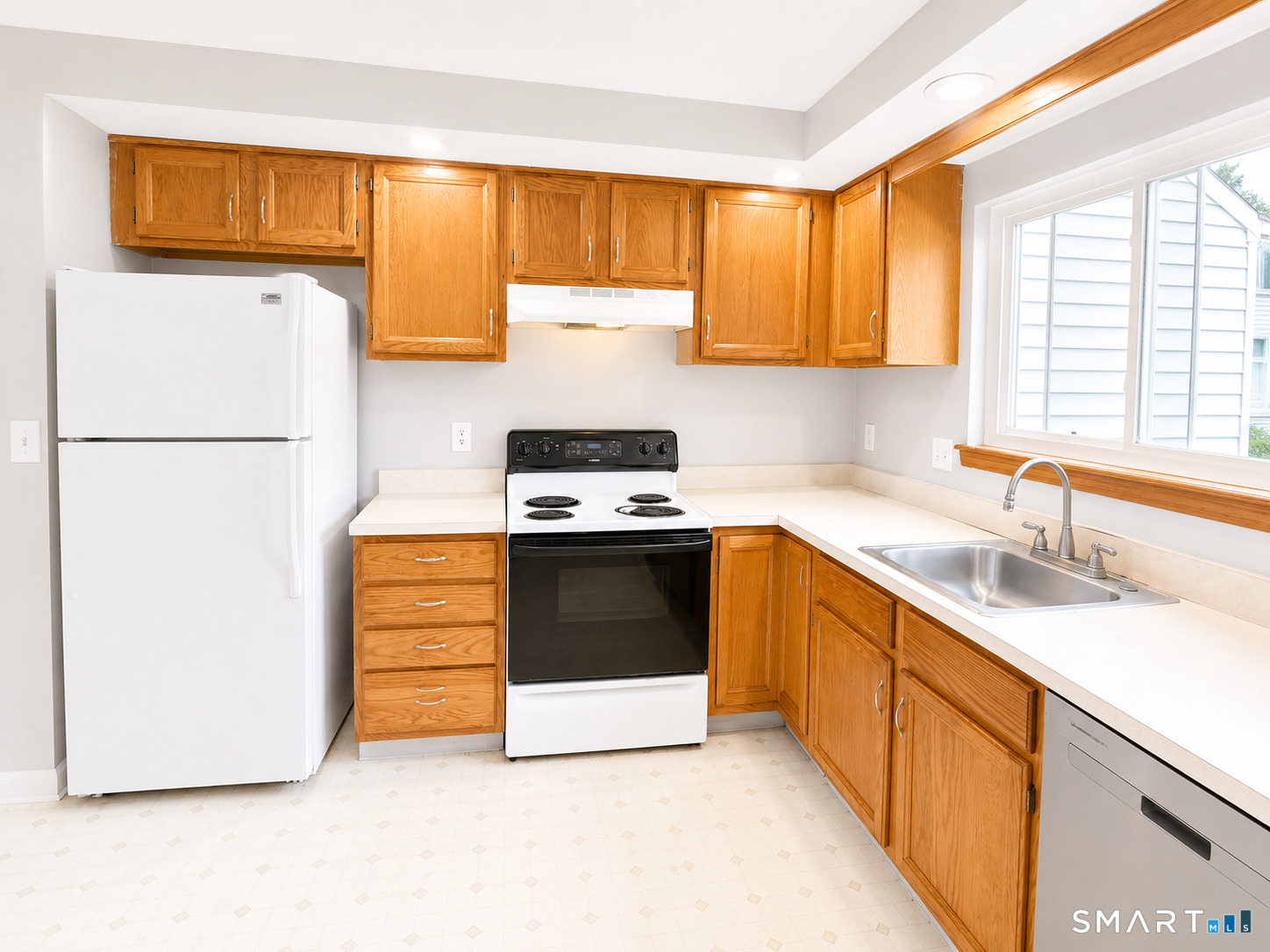 4th image of 308 Village Dr #308, Torrington, CT 06790 | MLS# 24191918