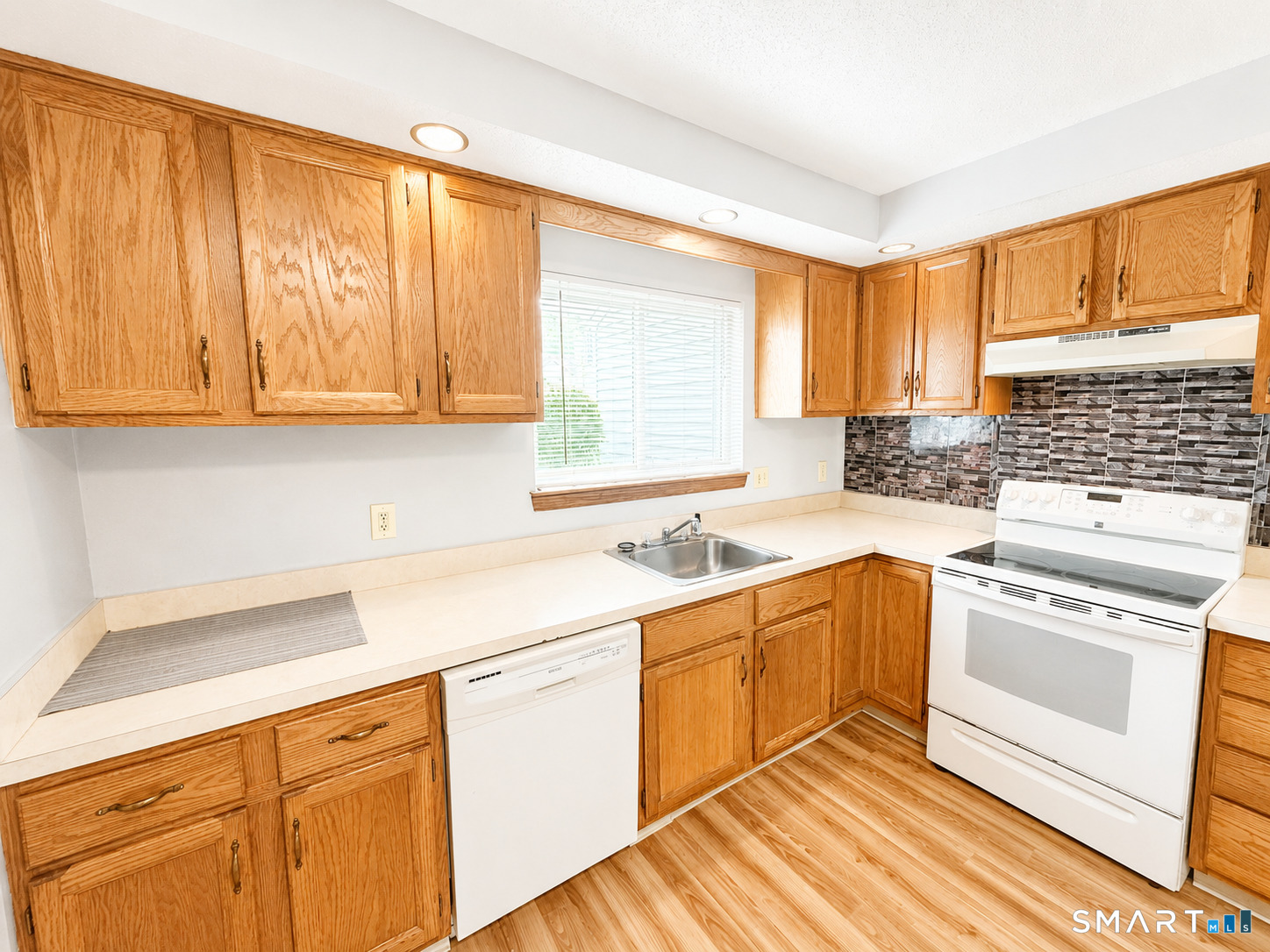 3rd image of 306 Village Dr #306, Torrington, CT 06790 | MLS# 24191452