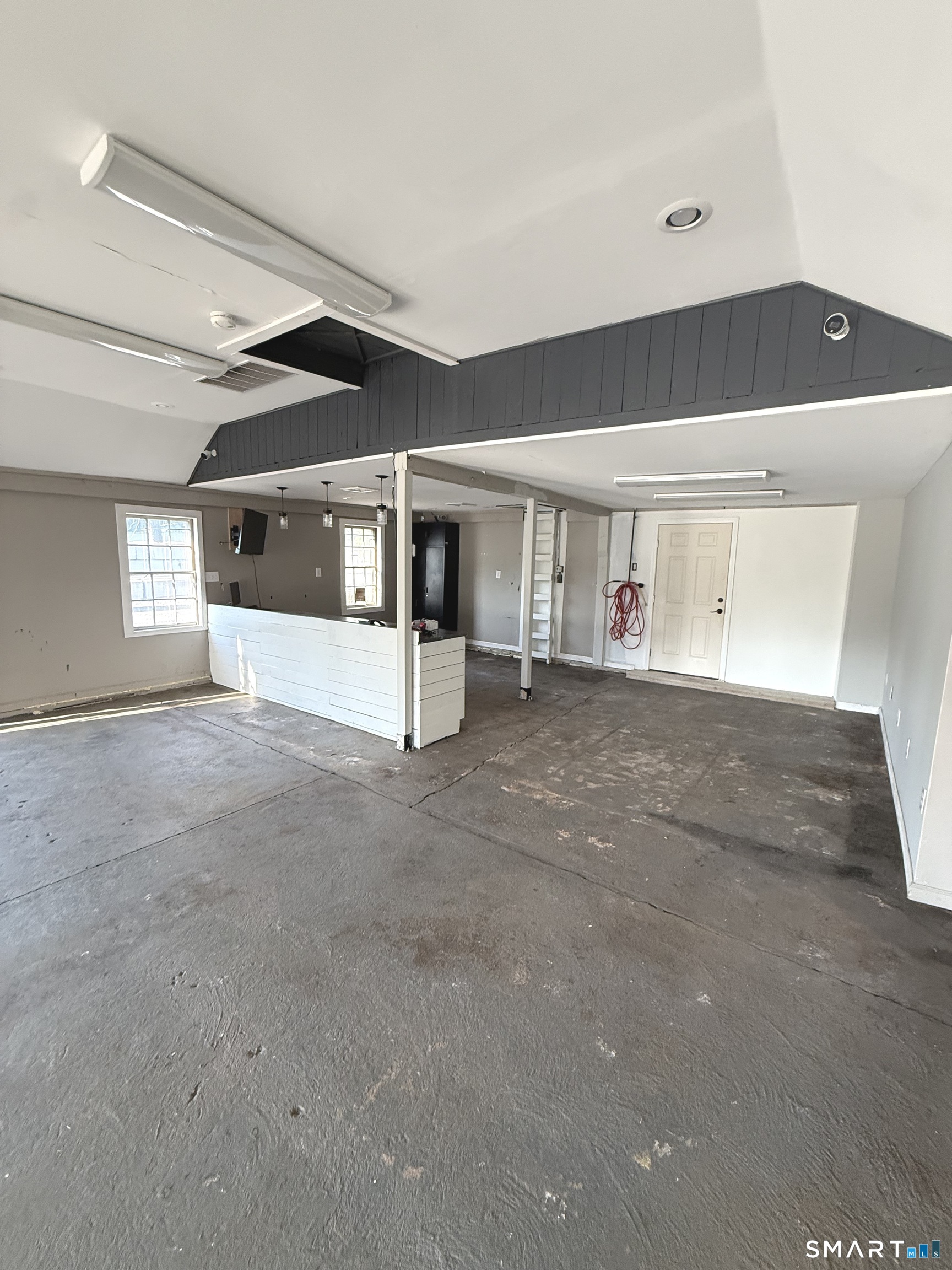 152 Guilford Road photo 7