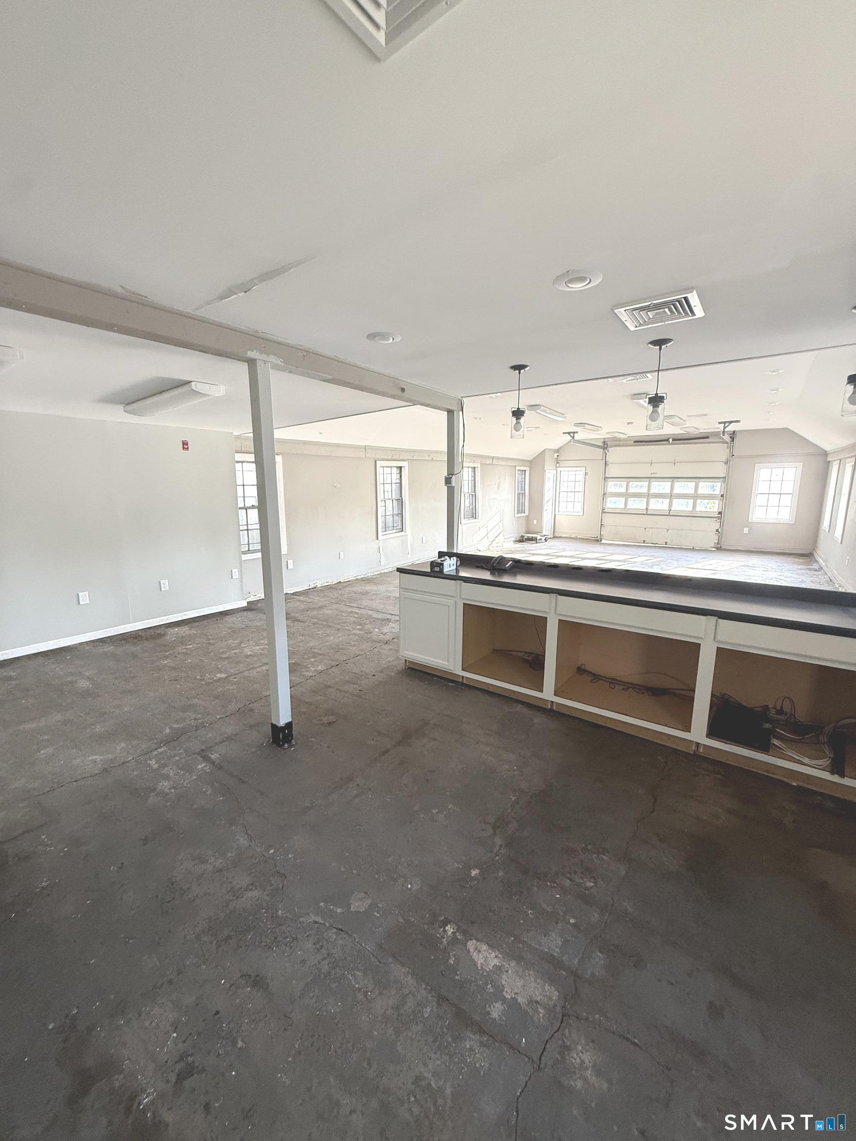 152 Guilford Road photo 9
