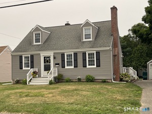 86 Ferndale, Stratford