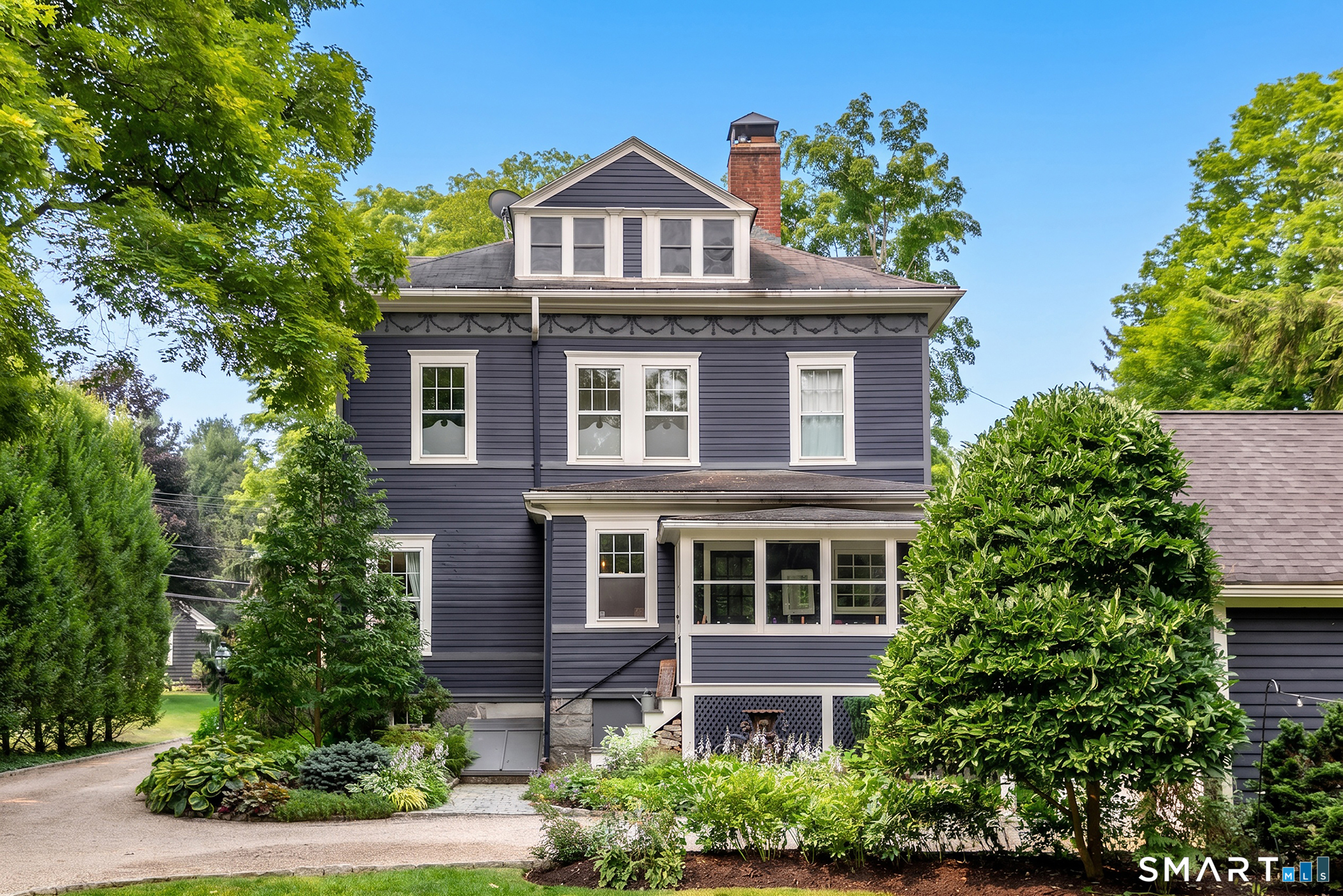 11 Pleasant Street photo 30
