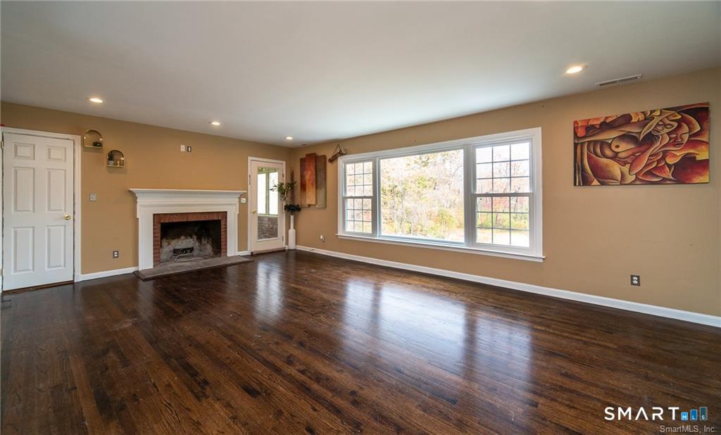 279 Haviland Road, Stamford, Connecticut photo 5