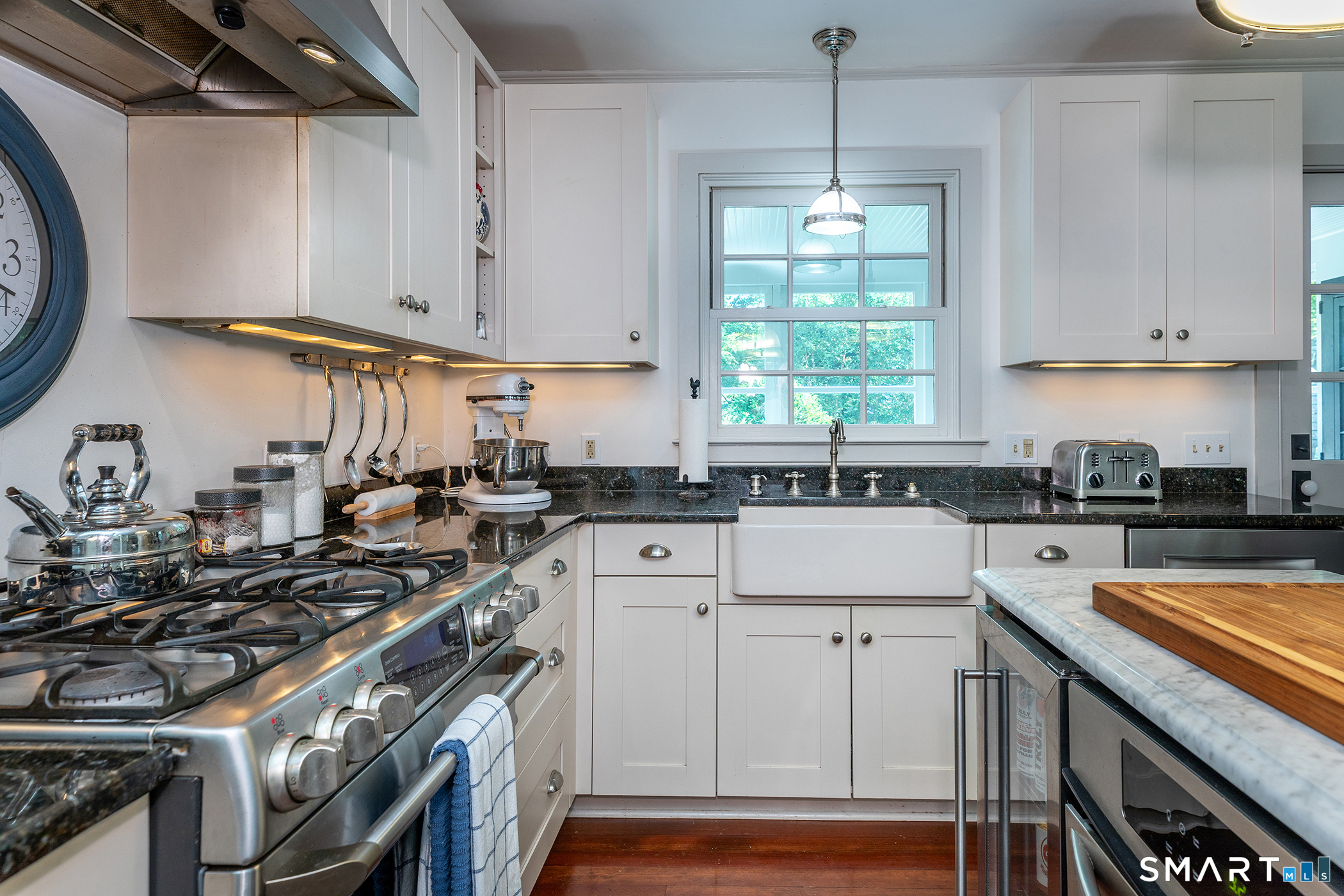 11 Pleasant Street photo 16