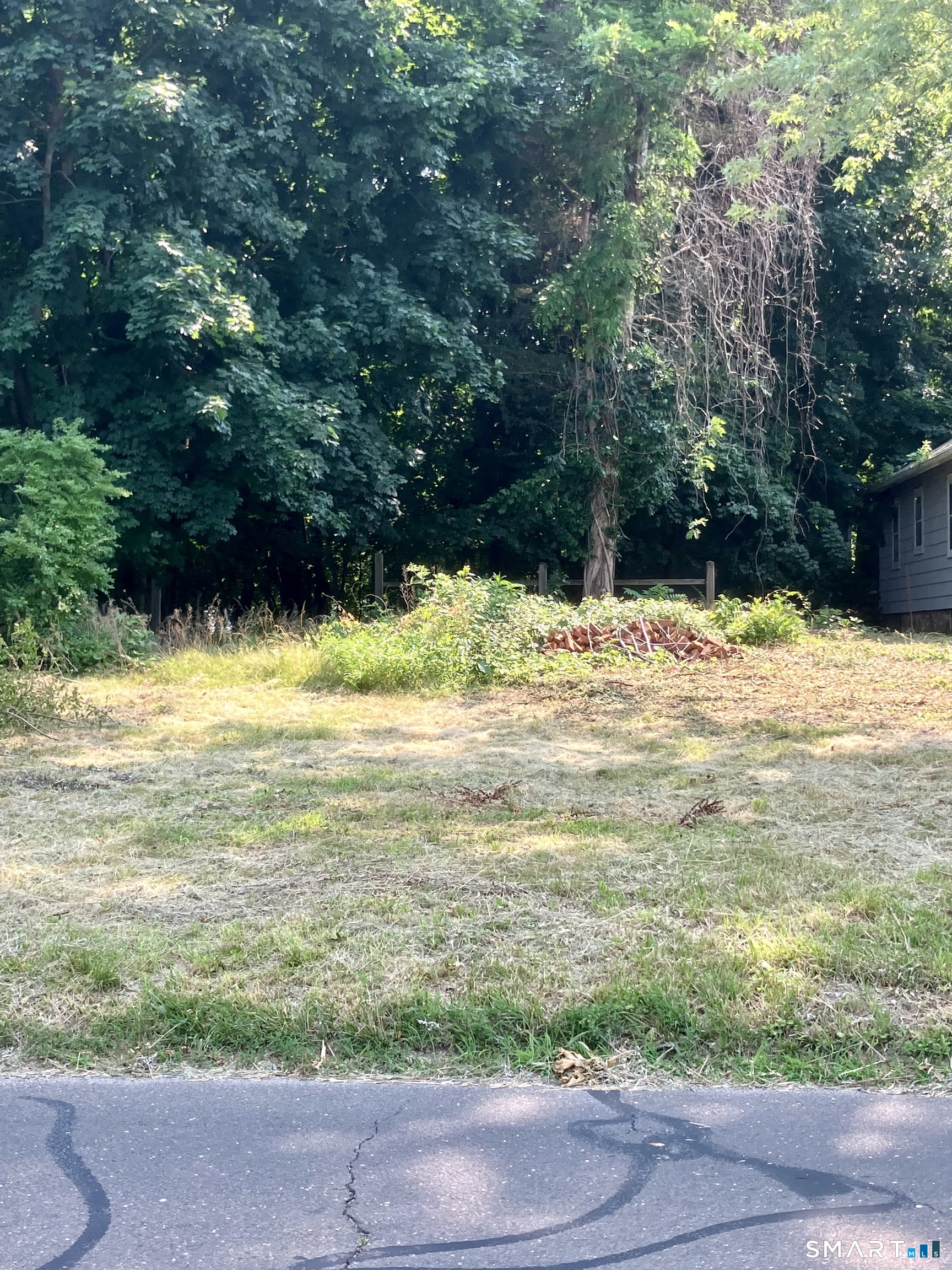 142 Wolfpit Avenue, Norwalk, Connecticut photo 2