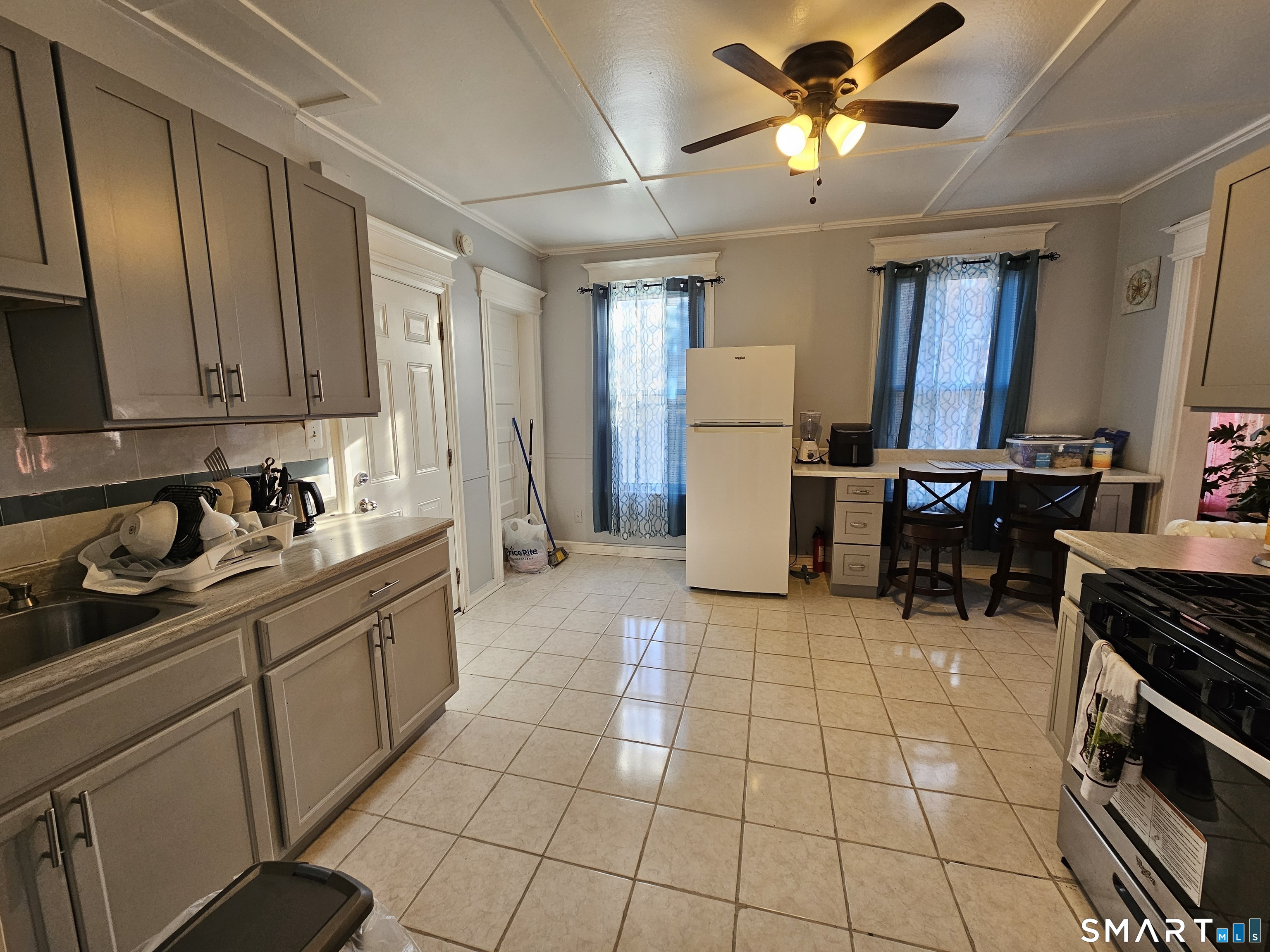 592 Laurel Avenue Unit #2nd Floor photo 17
