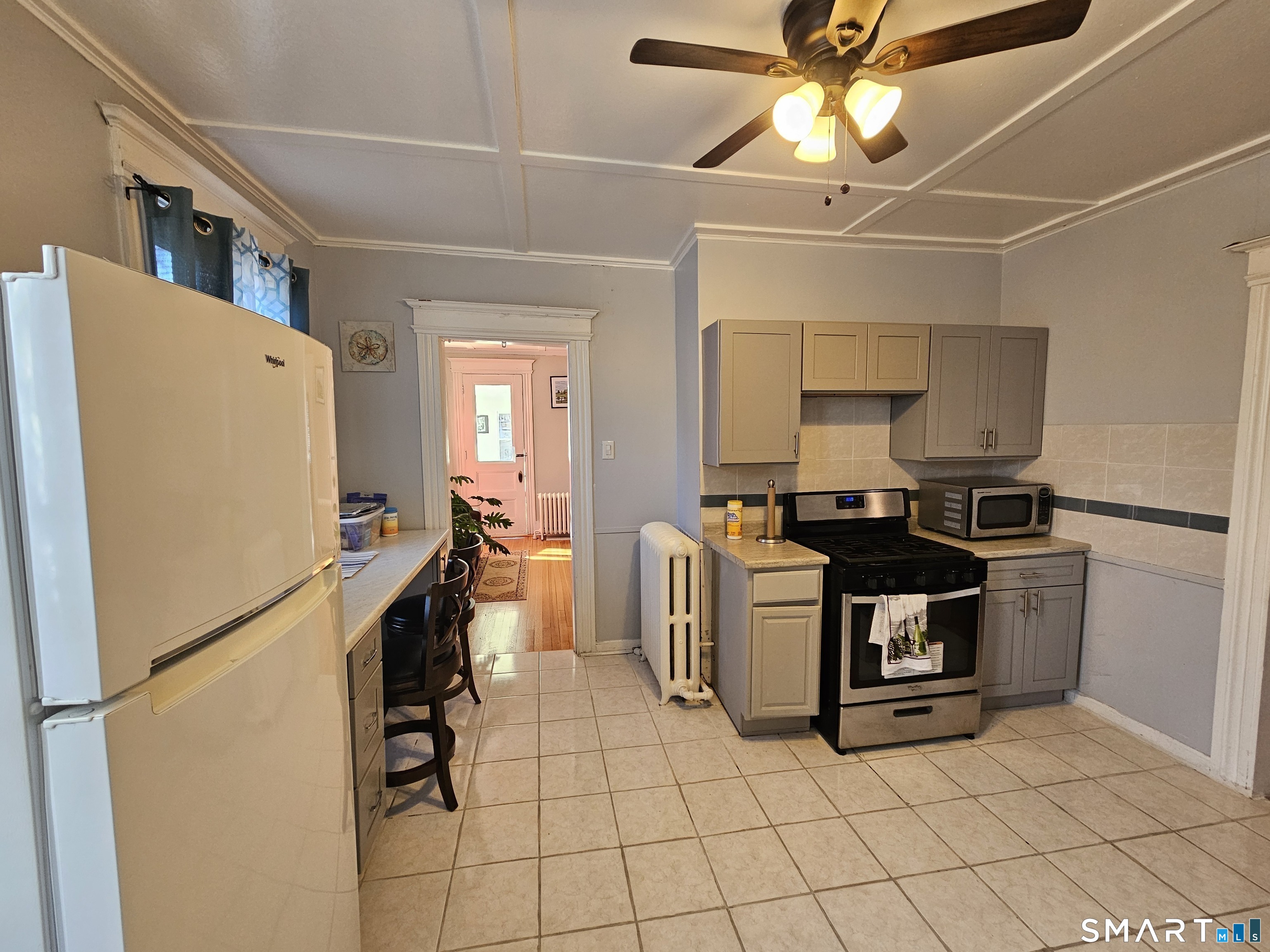592 Laurel Avenue Unit #2nd Floor photo 18