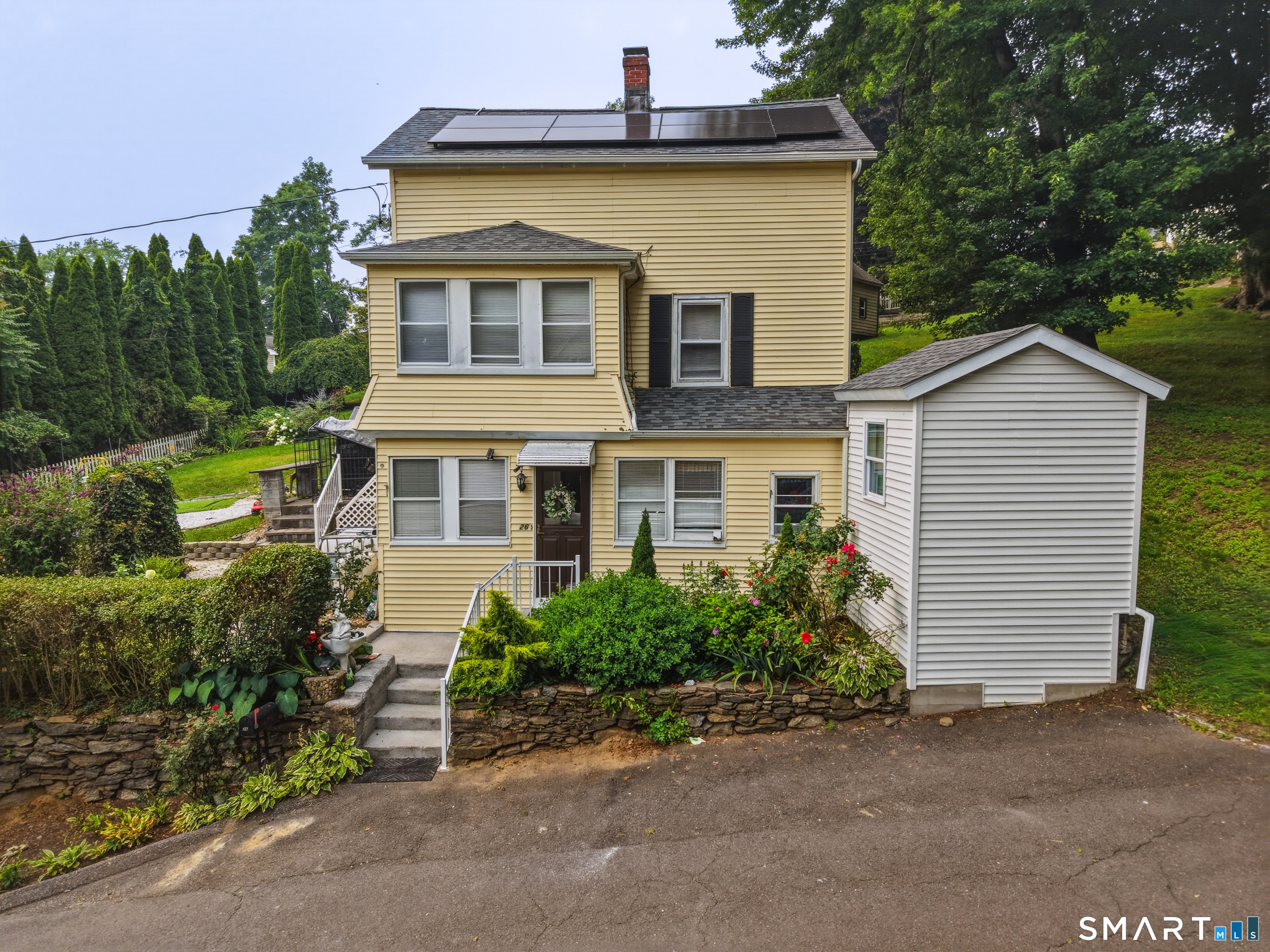 Homes for sale in Derby, CT | 26 Washington St, Derby, CT 06418 | MLS# 24190362