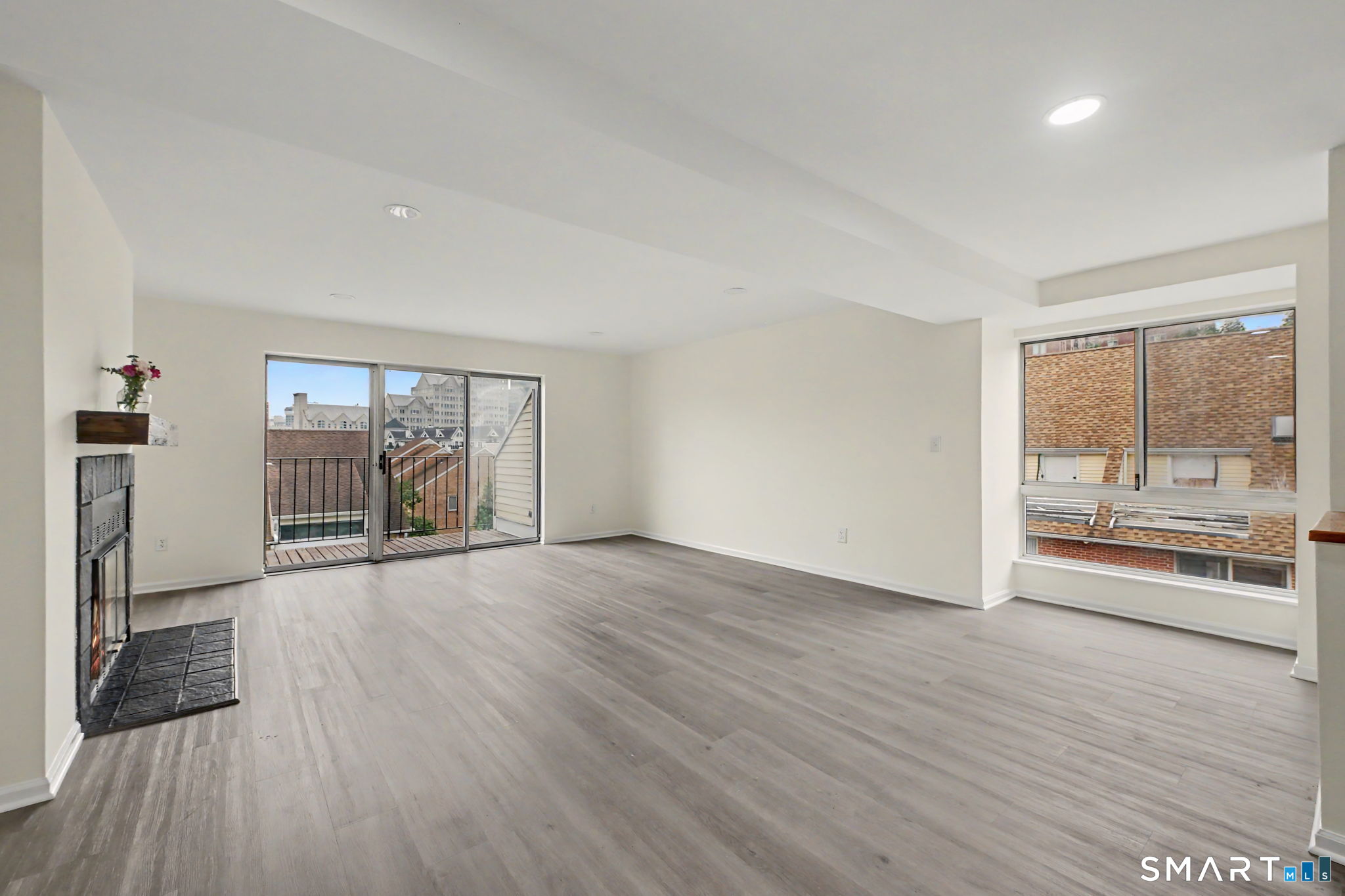 21 Highland Road, Stamford, Connecticut photo 2