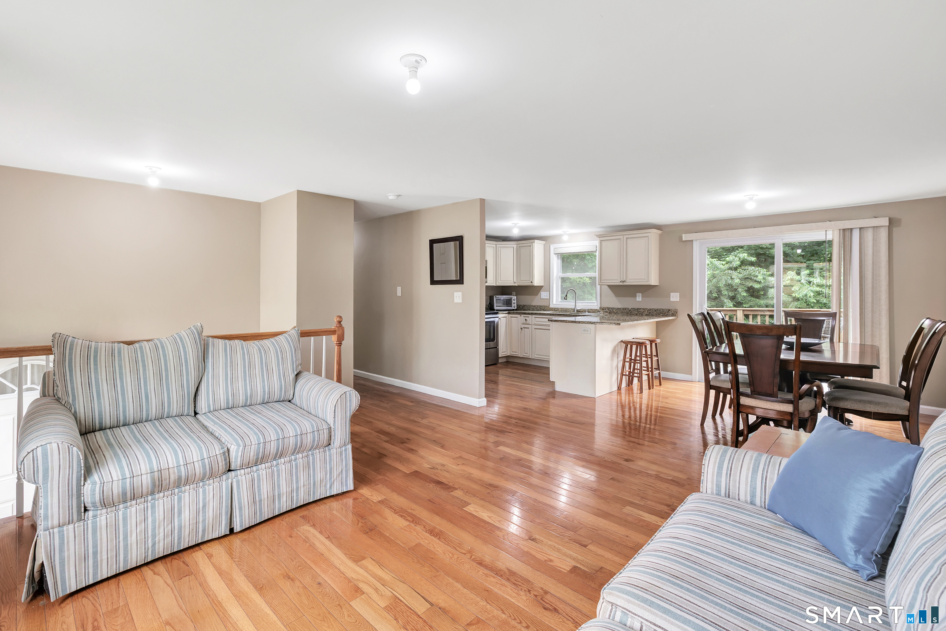 31 Webster Drive photo 6