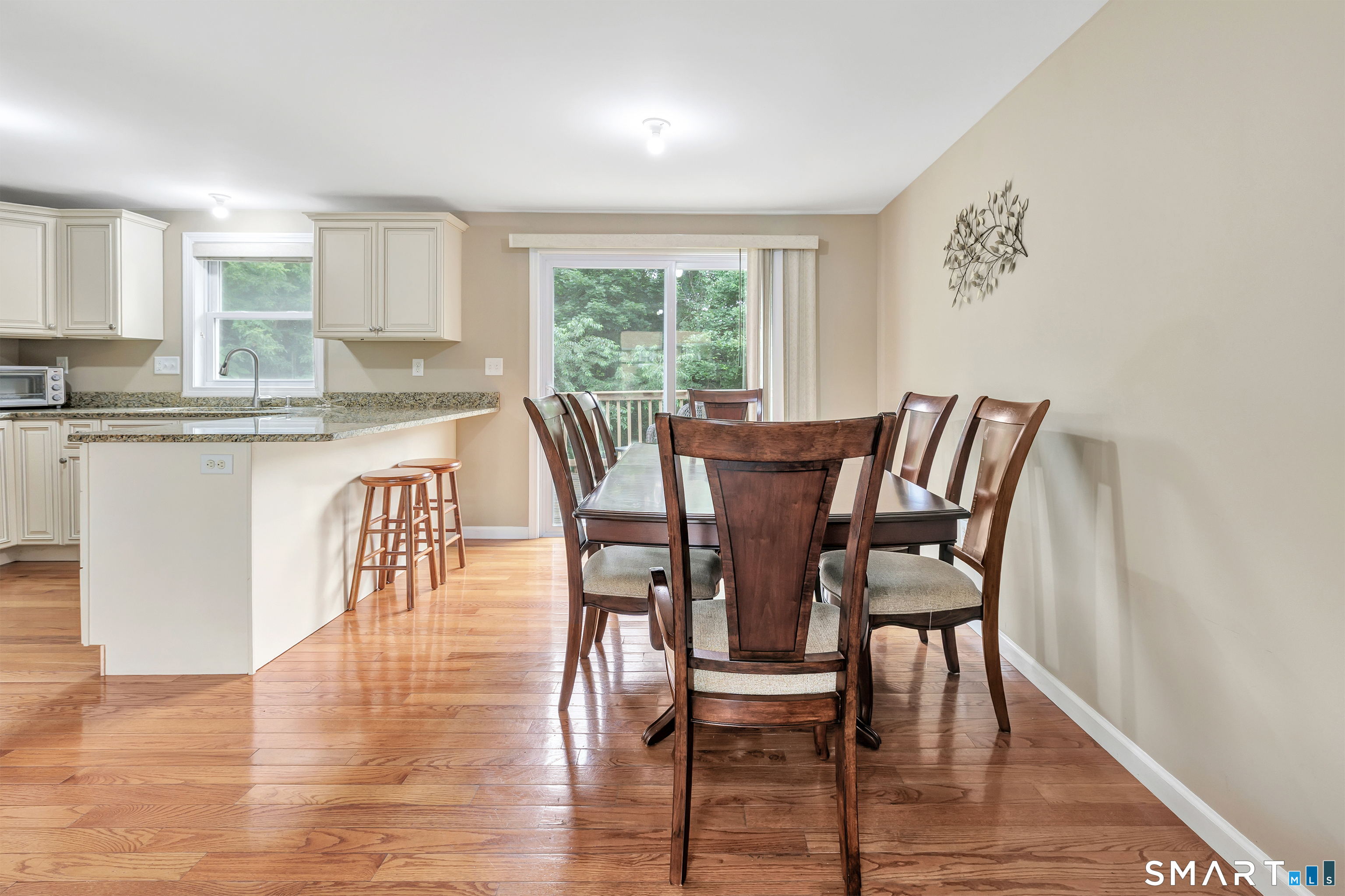 31 Webster Drive photo 9