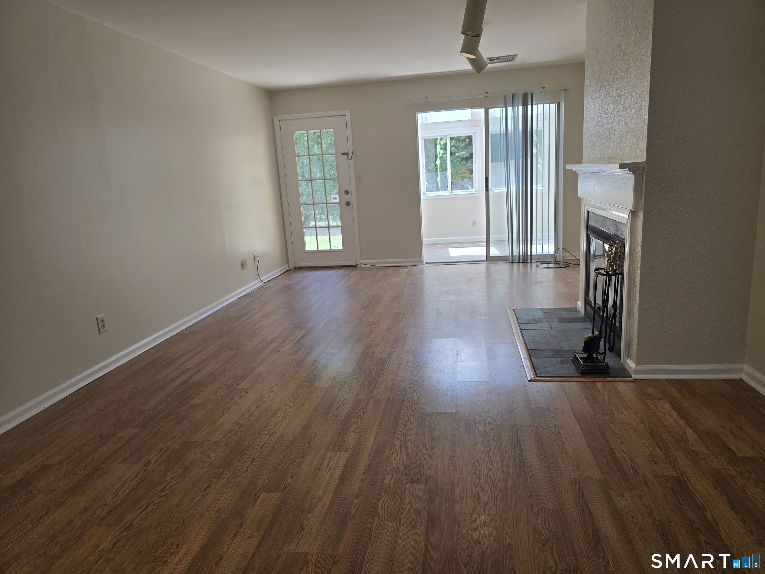 1400 Hartford Turnpike  Unit #27 photo 9