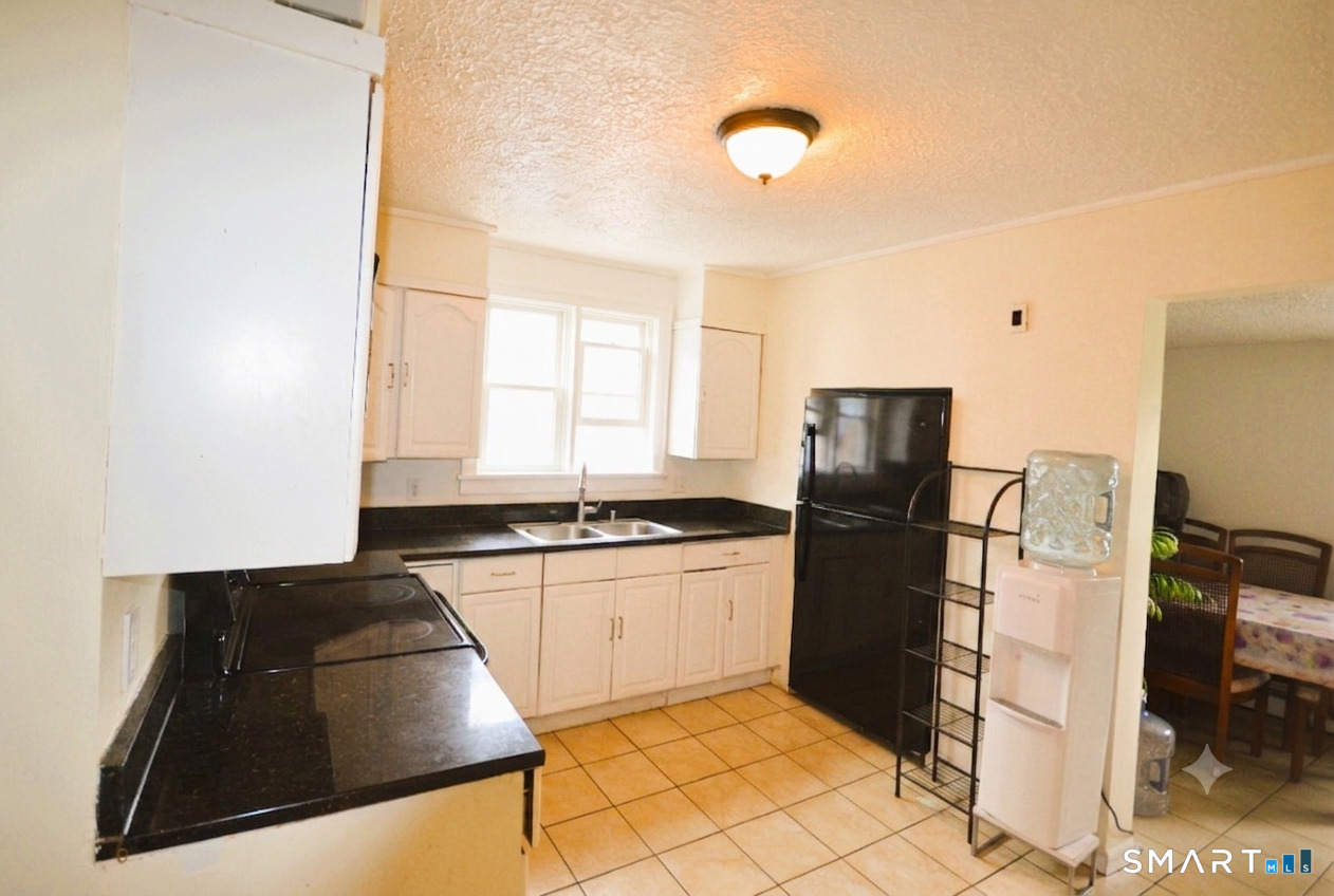 70 Lincoln Avenue photo 26