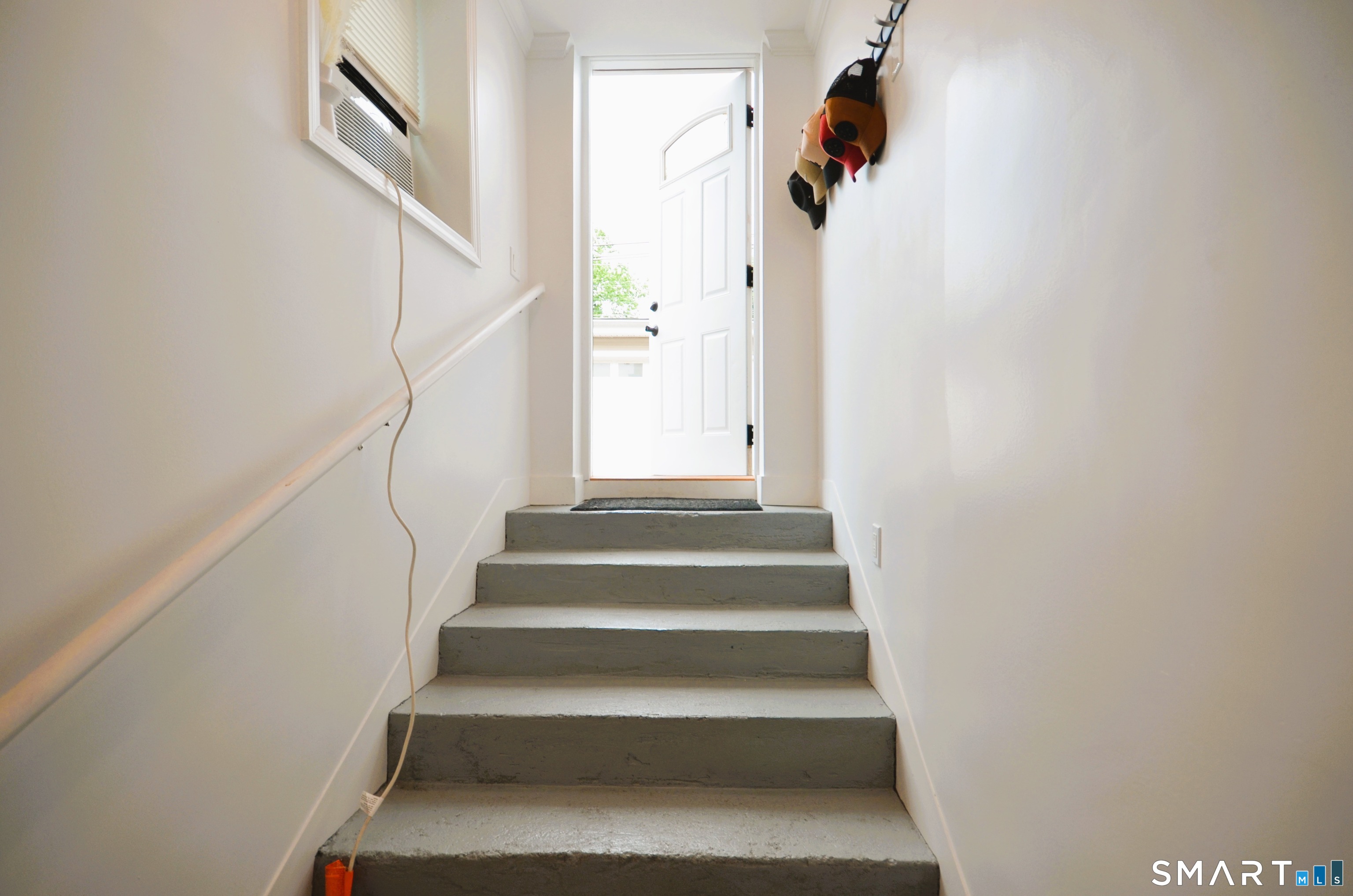 70 Lincoln Avenue photo 21