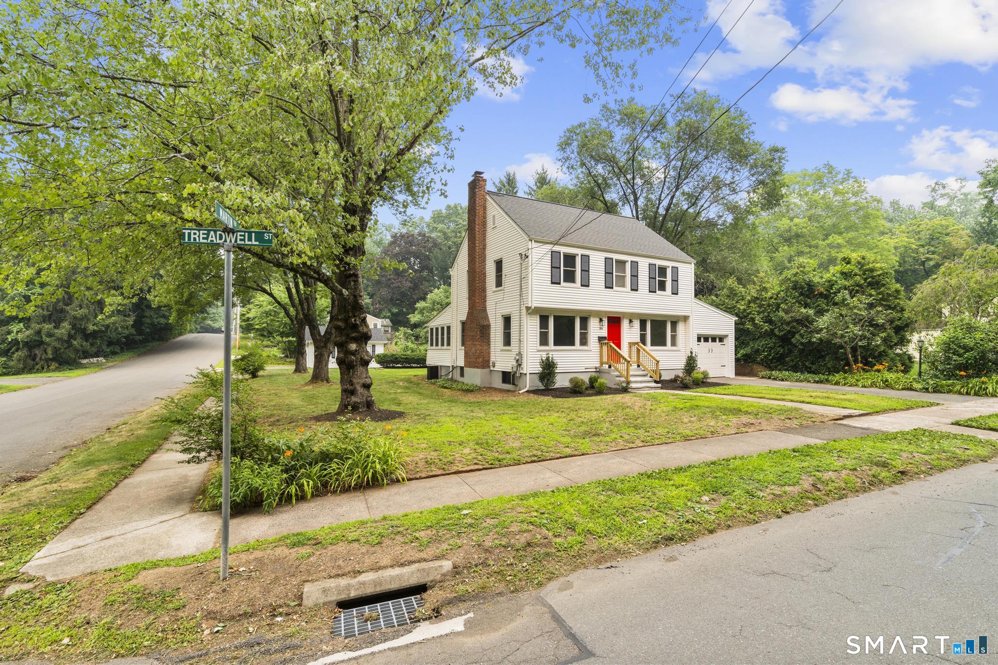 235 Treadwell Street photo 12