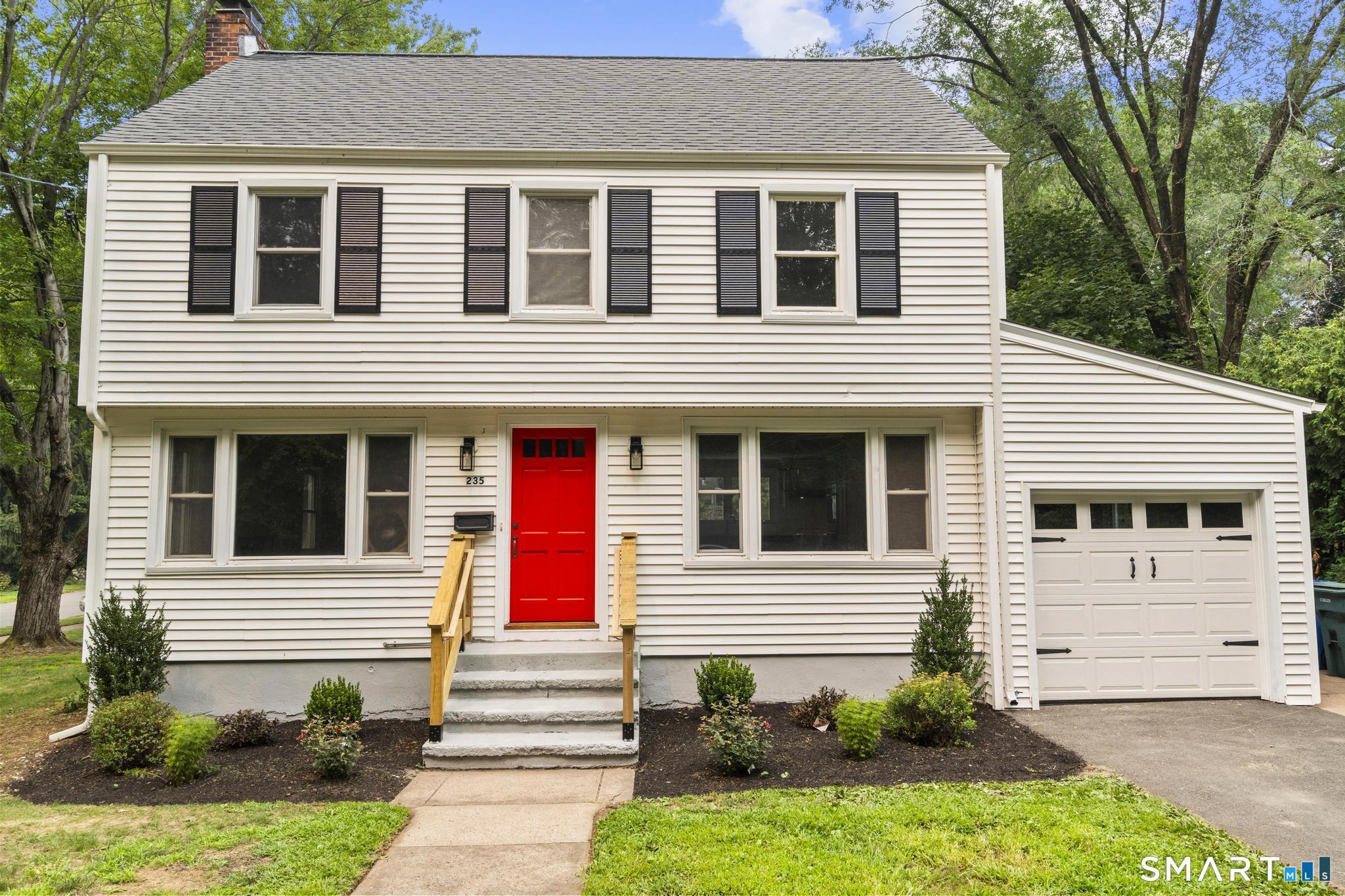 235 Treadwell Street photo 2