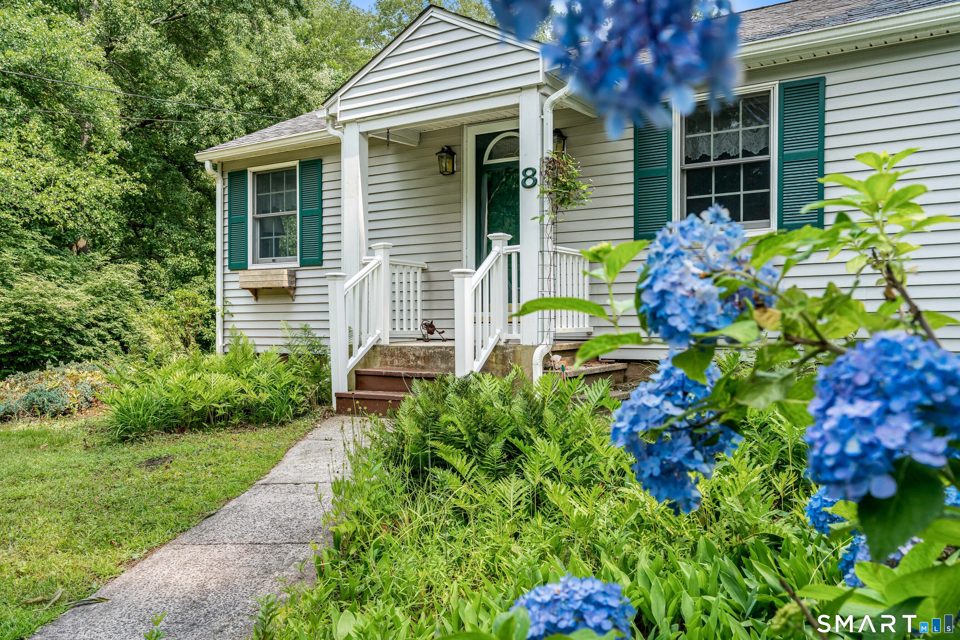 Homes for sale in Prospect, CT | 8 Mixville Rd, Prospect, CT 06712 | MLS# 24191853