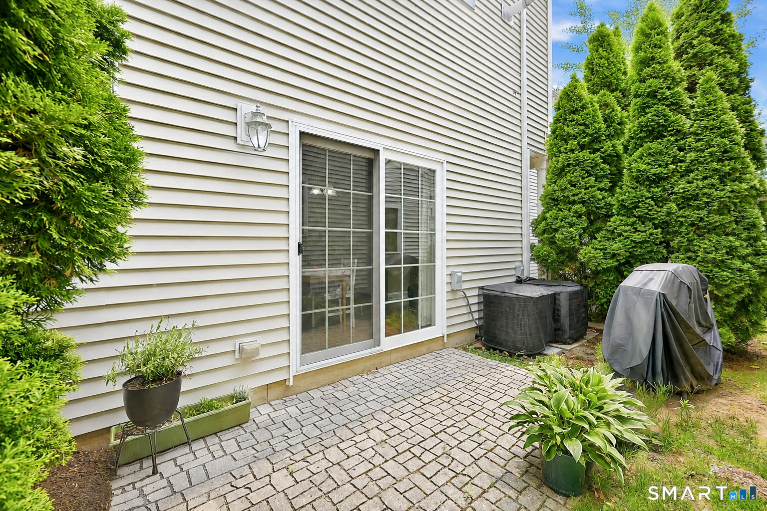Homes for sale in Milford, CT | 450 Naugatuck Ave #450, Milford, CT 06460 | MLS# 24192377
