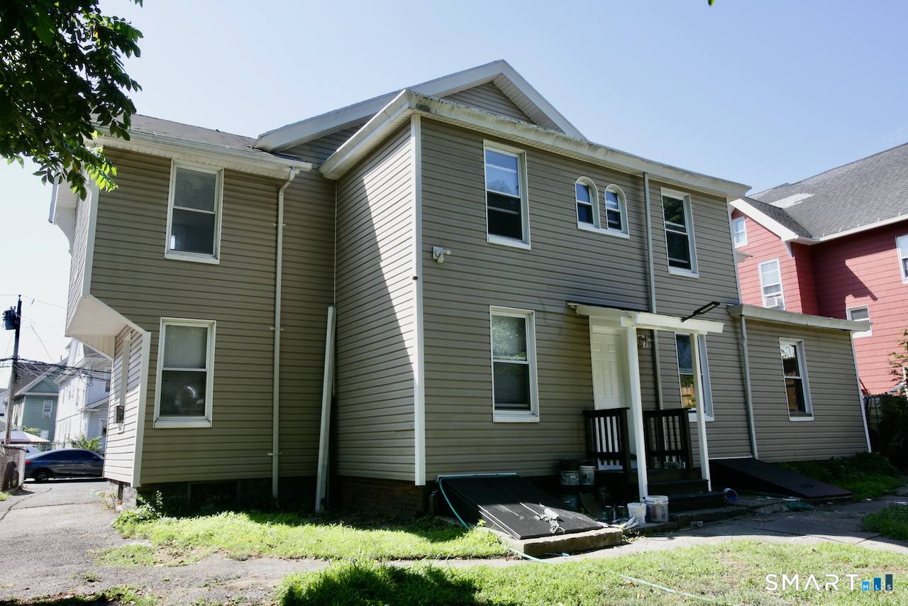 2nd image of 39 Harral Ave, Bridgeport, CT 06604 | MLS# 24100332