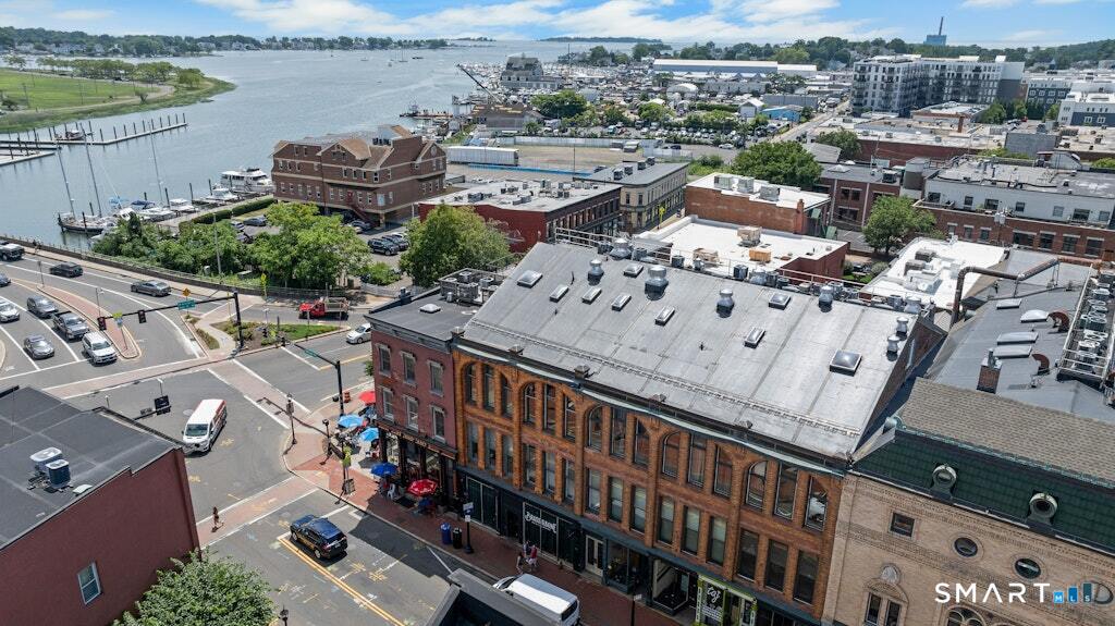 134 Washington Street, Norwalk, Connecticut photo 2