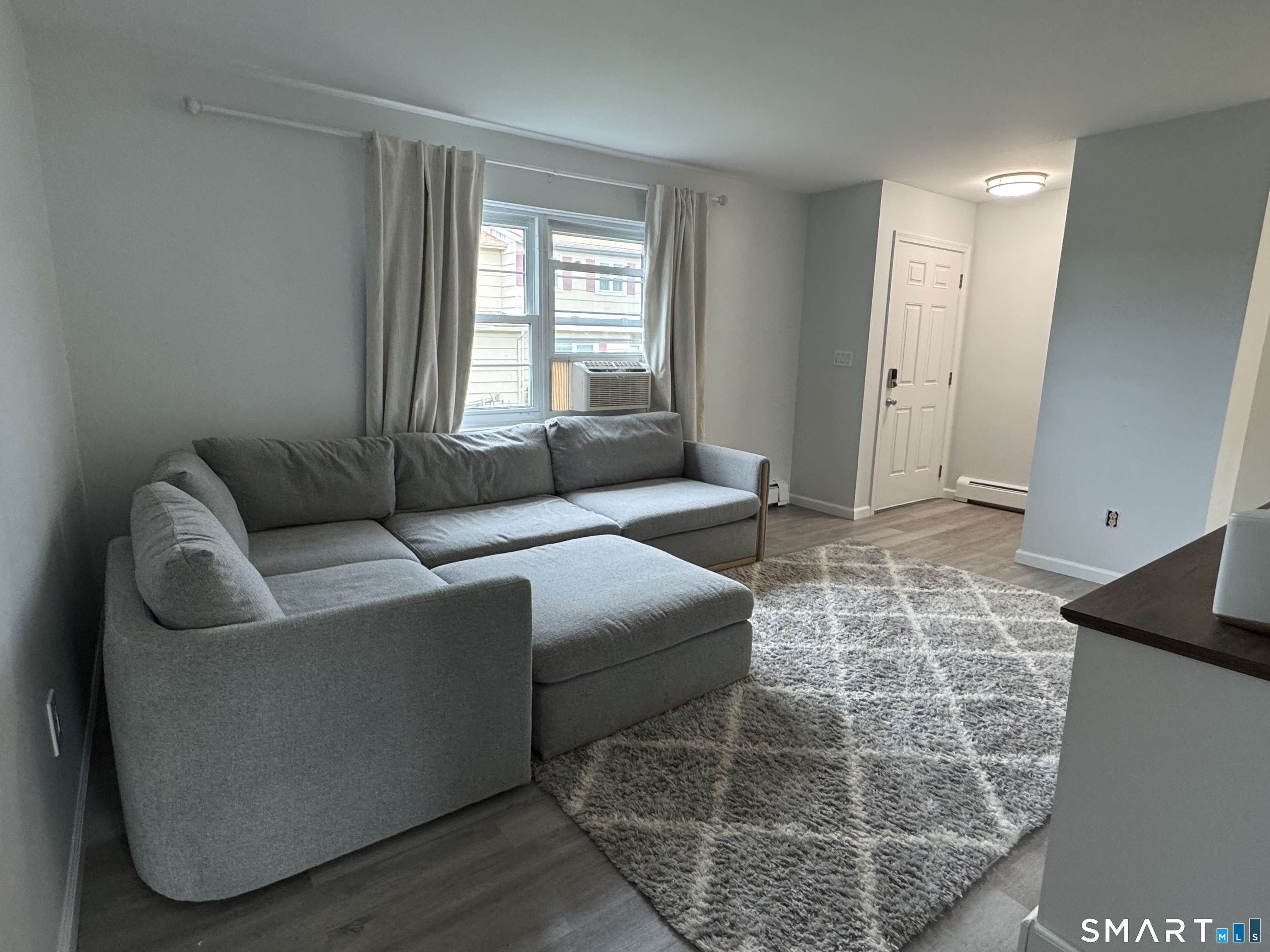 Homes for sale in Naugatuck, CT | 68 Round Tree Dr #3, Naugatuck, CT 06770 | MLS# 24189714
