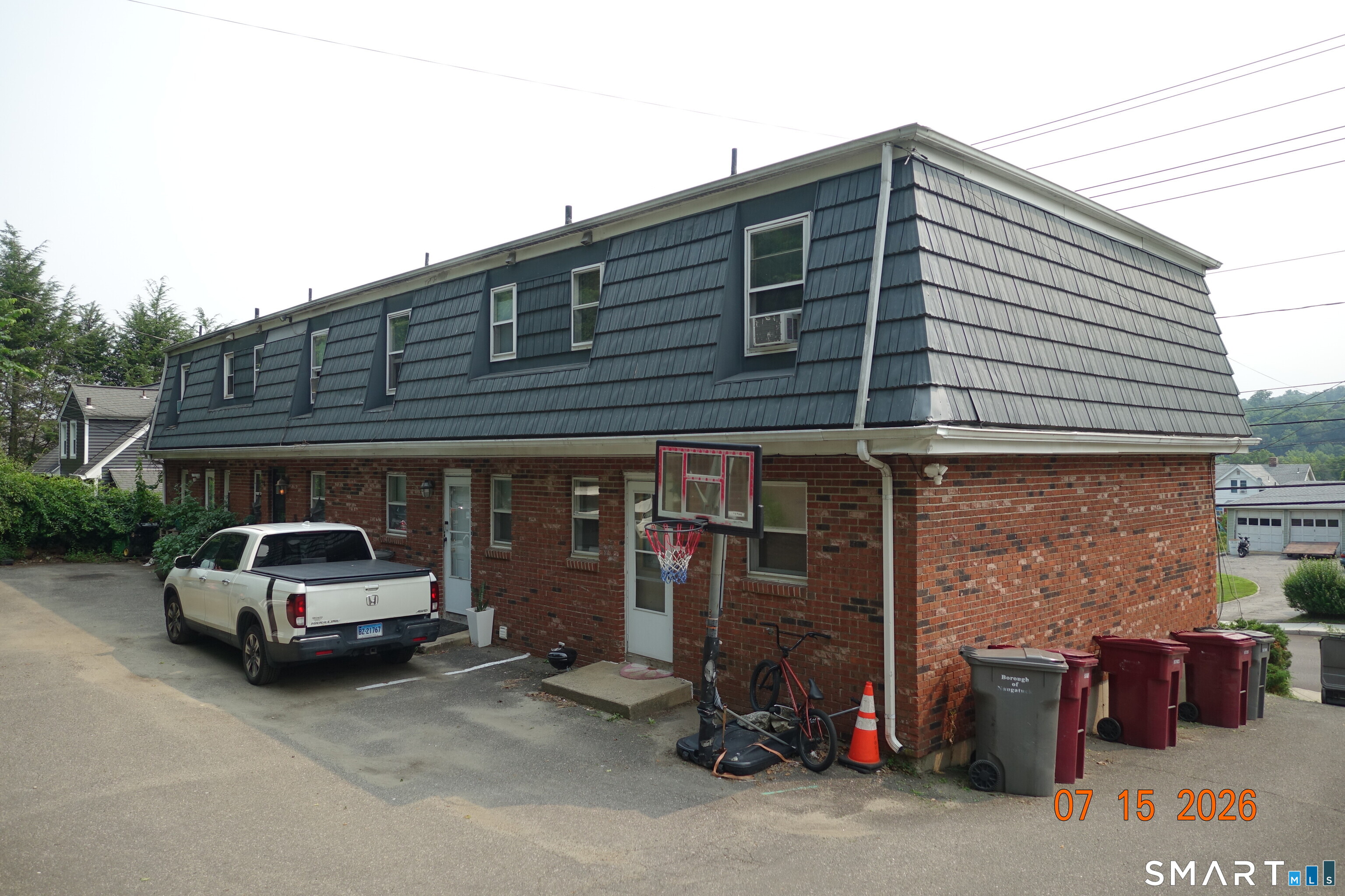 Homes for sale in Naugatuck, CT | 157 Cherry St #2, Naugatuck, CT 06770 | MLS# 24192534