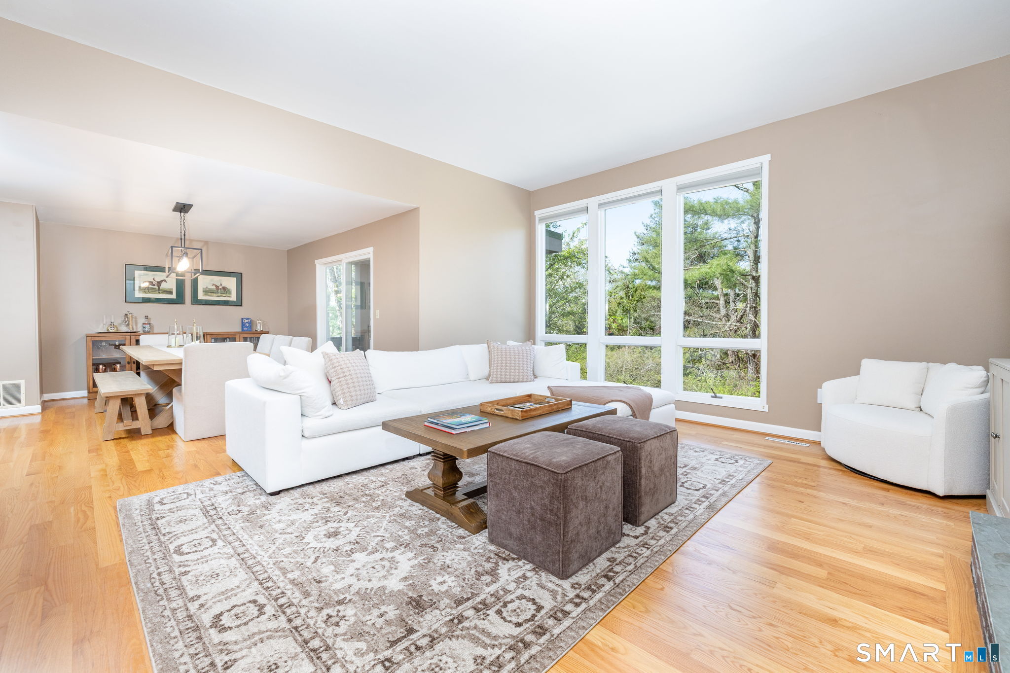 Homes for sale in Avon, CT | 71 Byron Dr #71, Avon, CT 06001 | MLS# 24192851