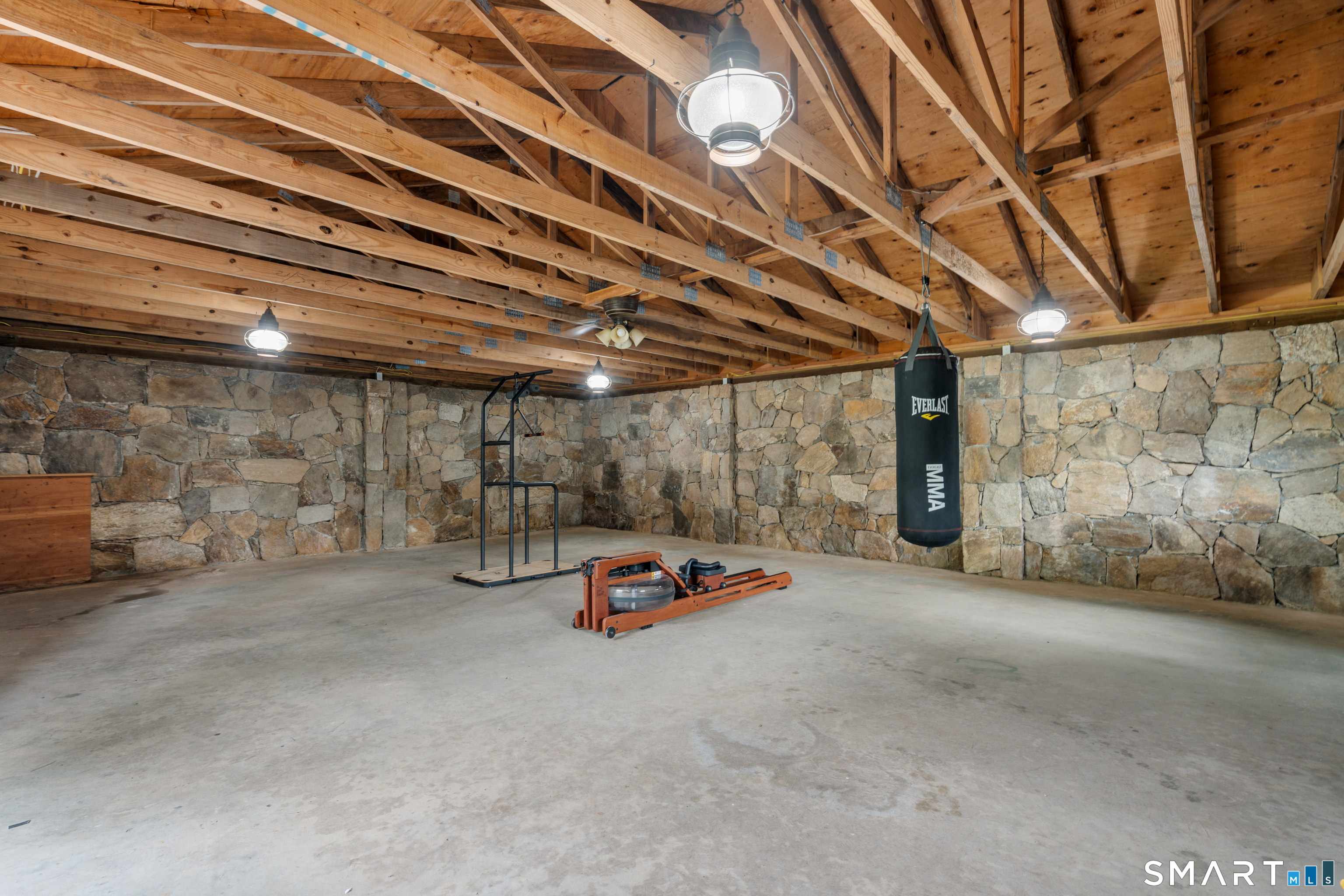 4 Crawford Road photo 37