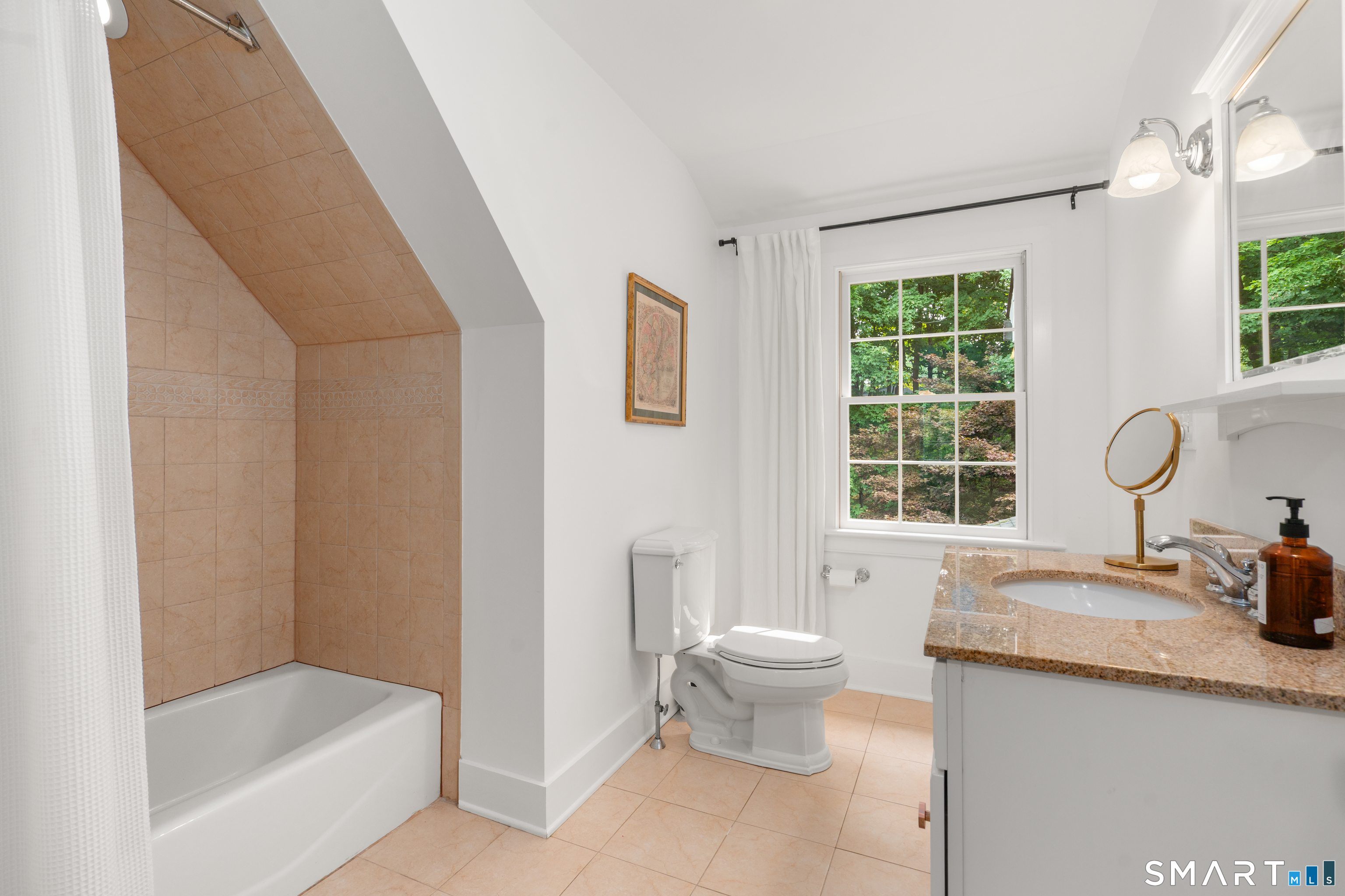 4 Crawford Road photo 32
