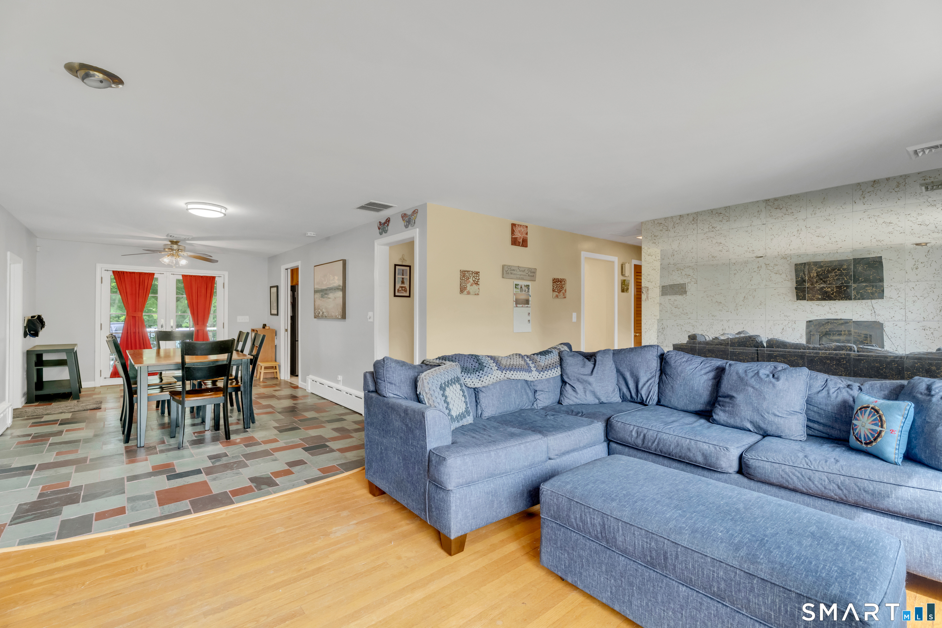 Homes for sale in Waterford, CT | 55 Wintergreen Dr, Waterford, CT 06385 | MLS# 24192882