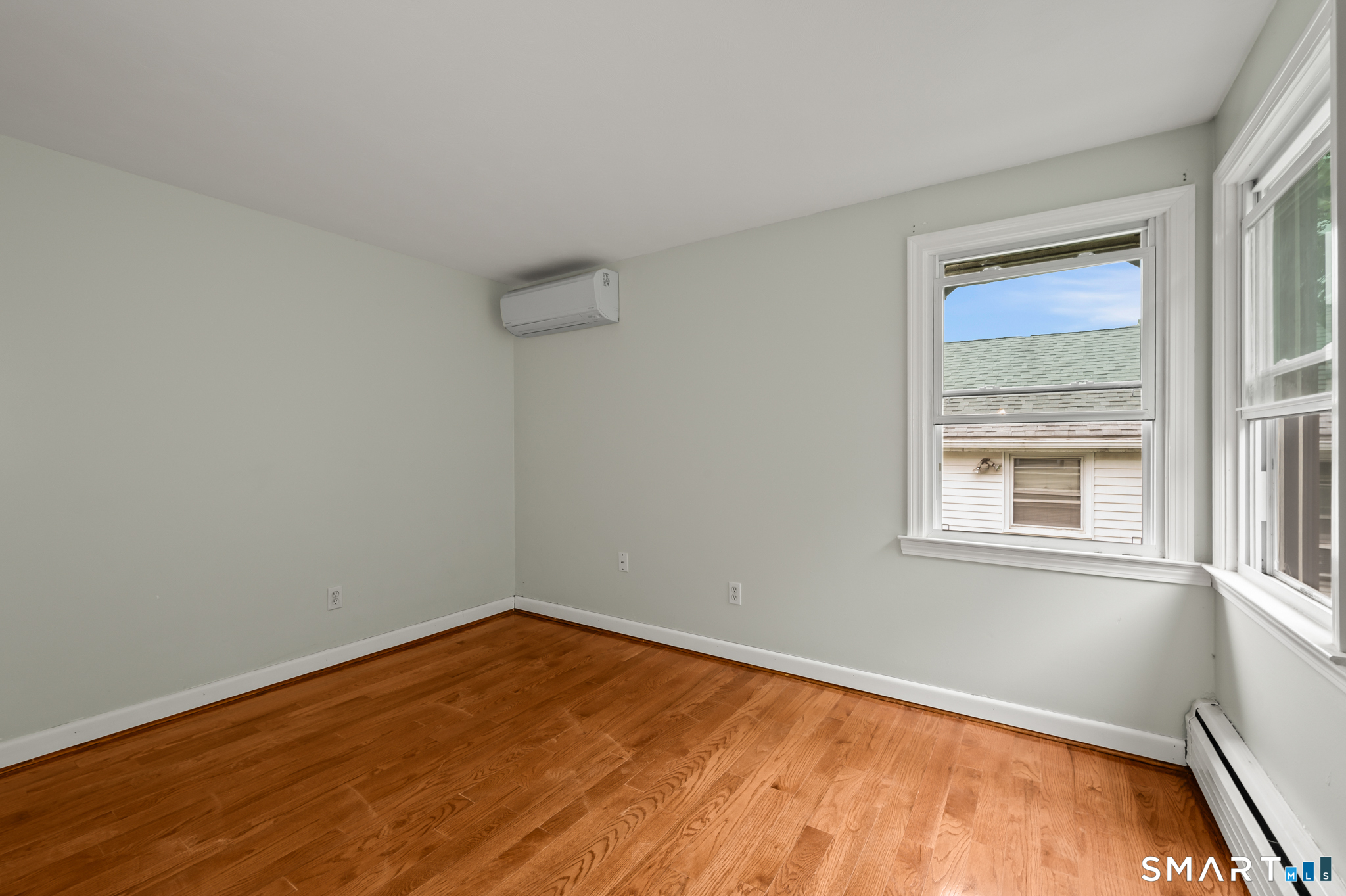 58 Jackson Avenue photo 13