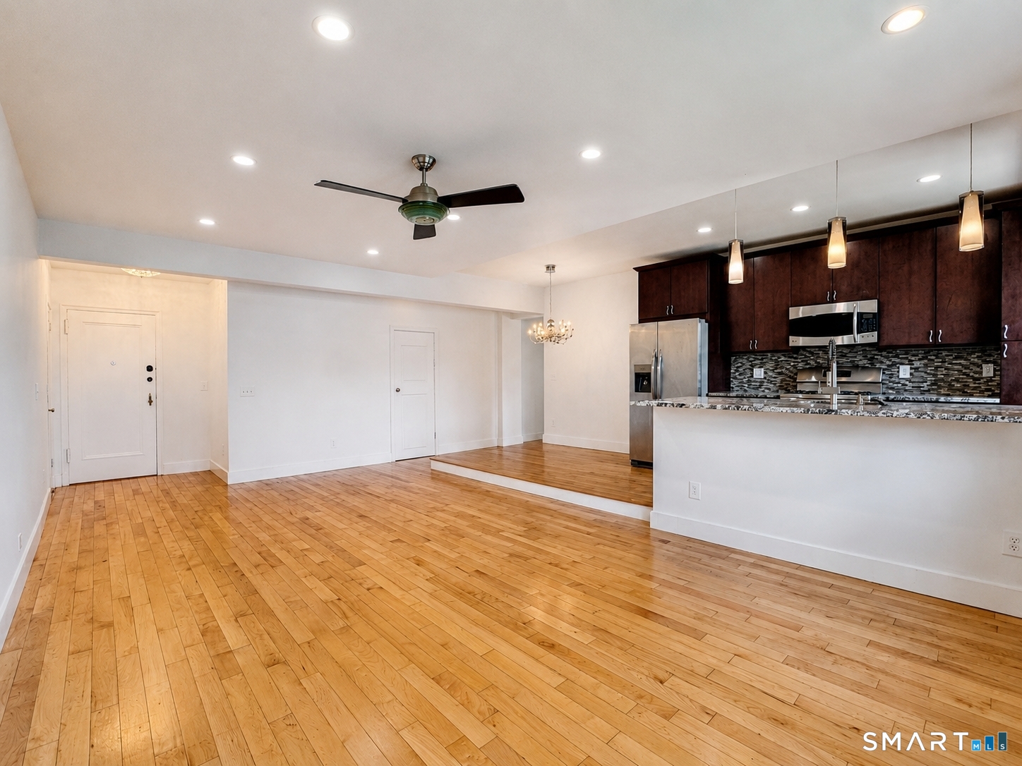 Homes for sale in Stamford, CT | 70 Strawberry Hill Ave #APT 2-2B, Stamford, CT 06902 | MLS# 24157184
