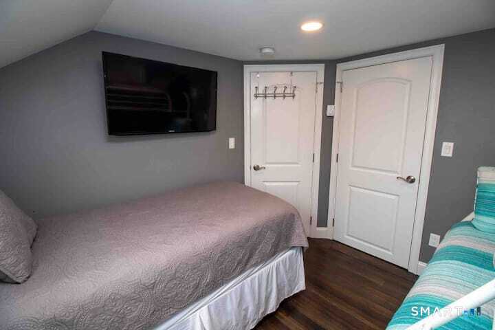 21 Groveway  Unit #21 photo 27