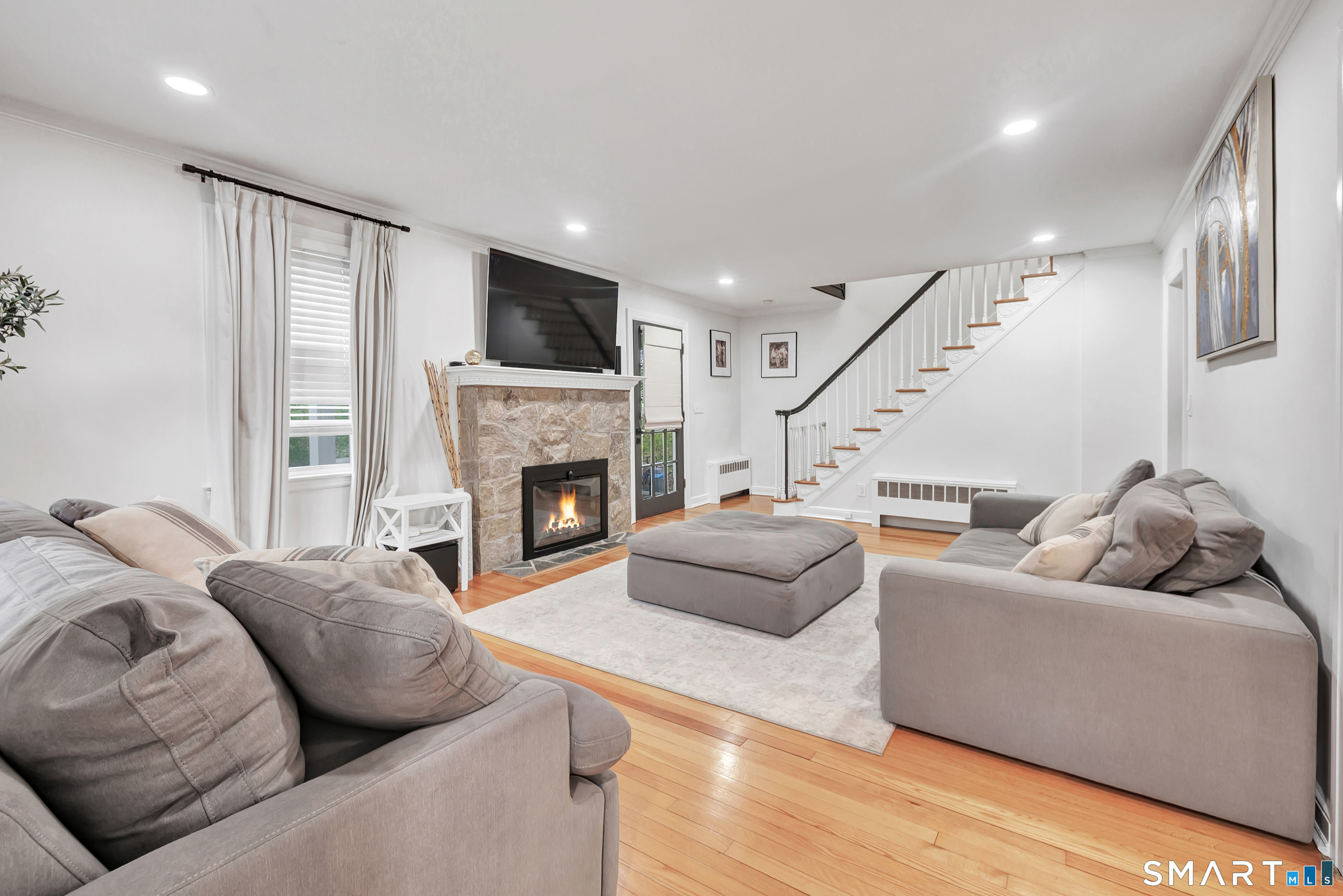 Homes for sale in Shelton, CT | 255 Huntington St, Shelton, CT 06484 | MLS# 24192955