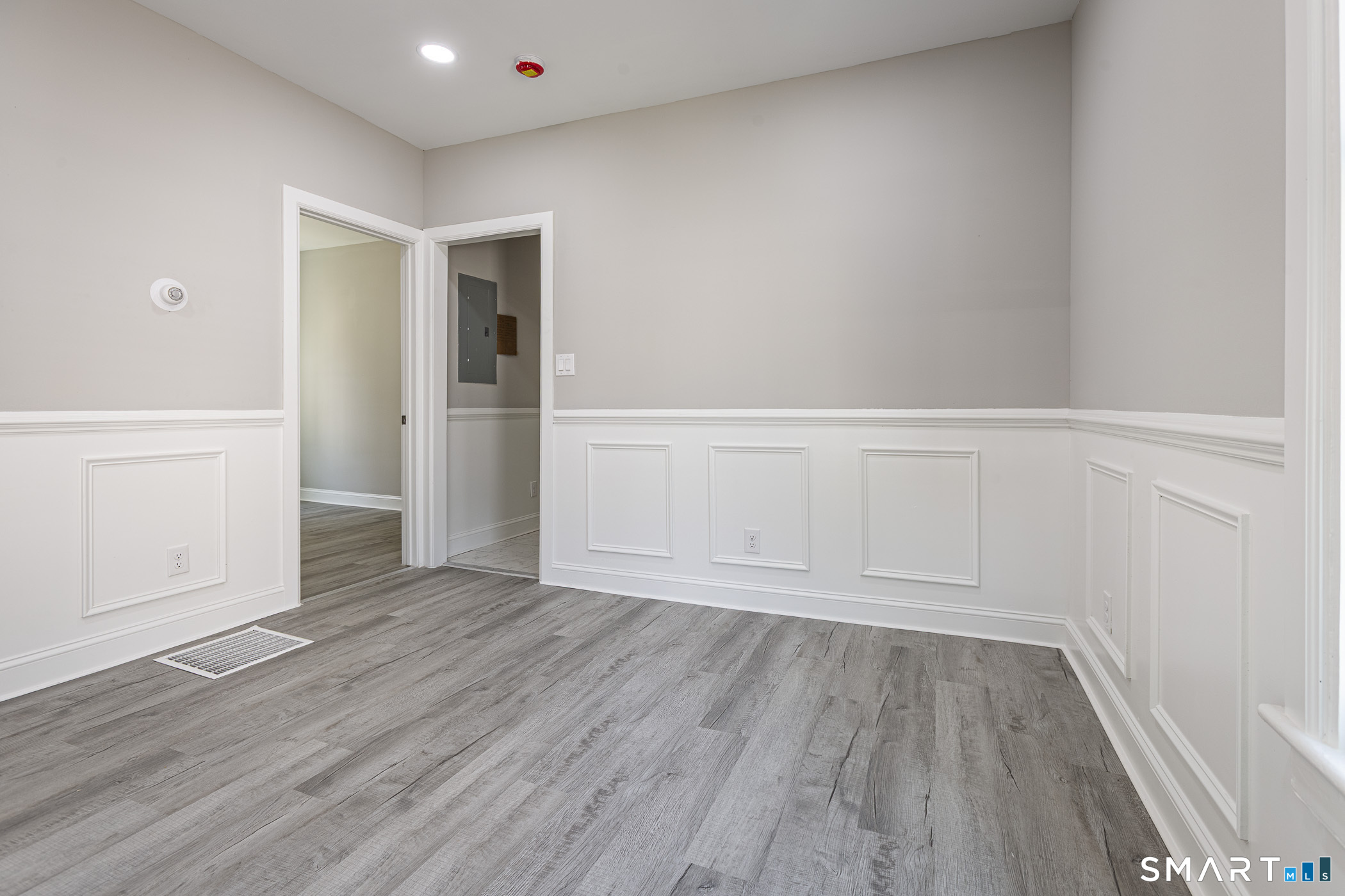 218 East Pearl Street photo 4