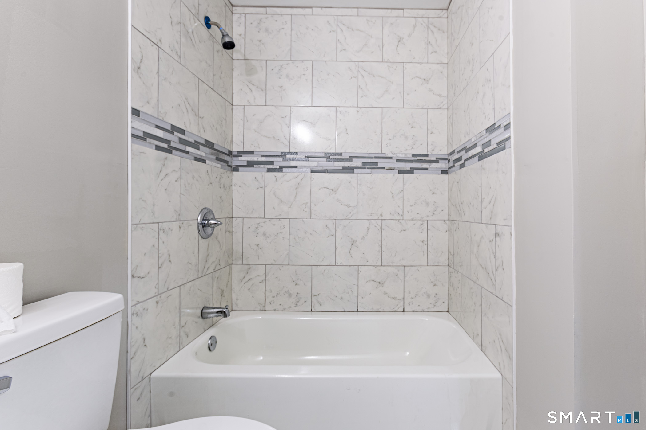218 East Pearl Street photo 12