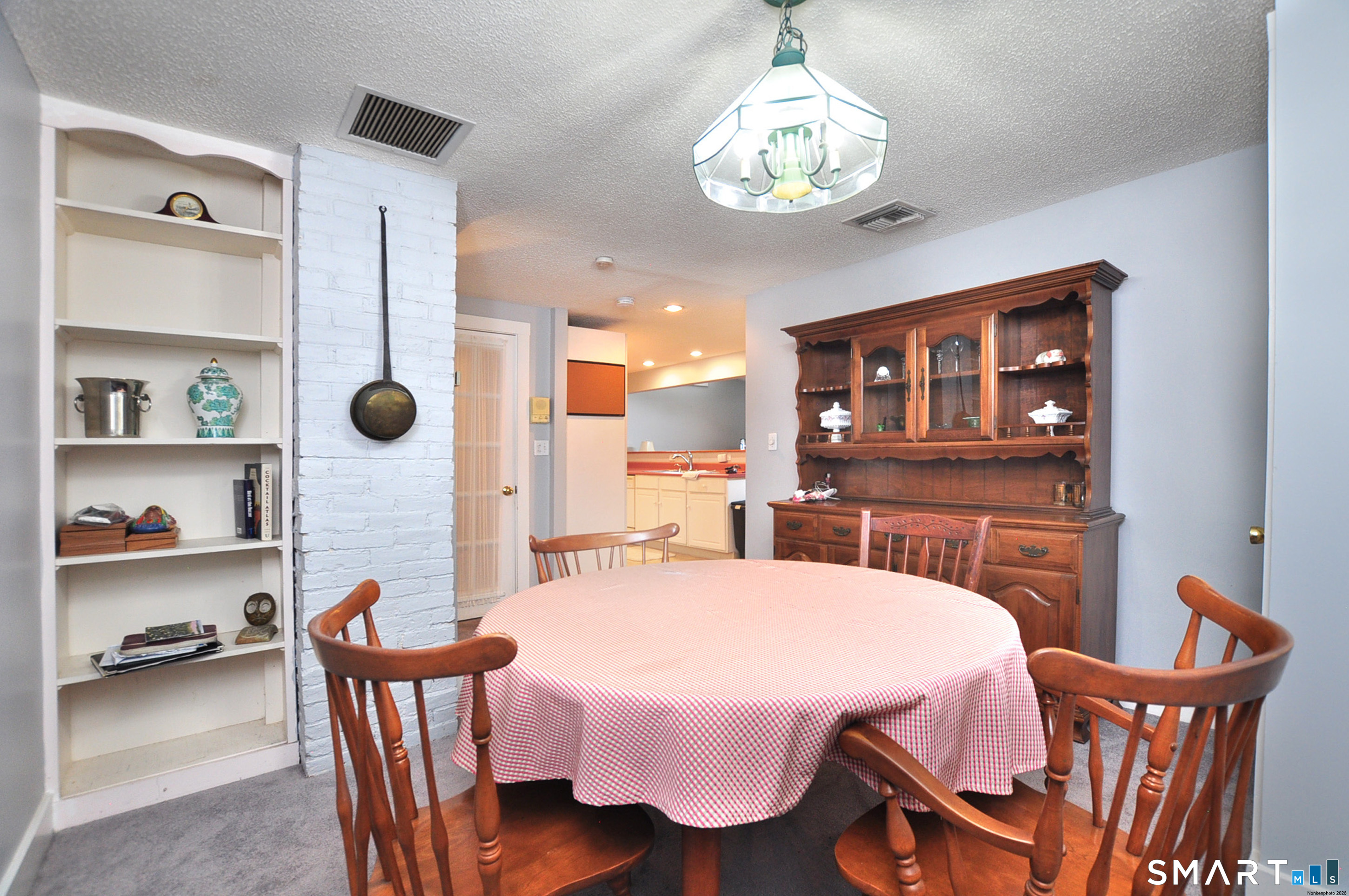 66 Poquonock Avenue photo 29