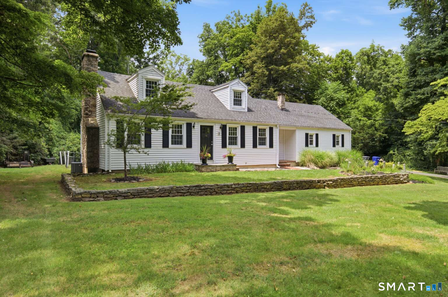 Homes for sale in Branford, CT | 16 Ramblewood Dr, Branford, CT 06405 | MLS# 24193033