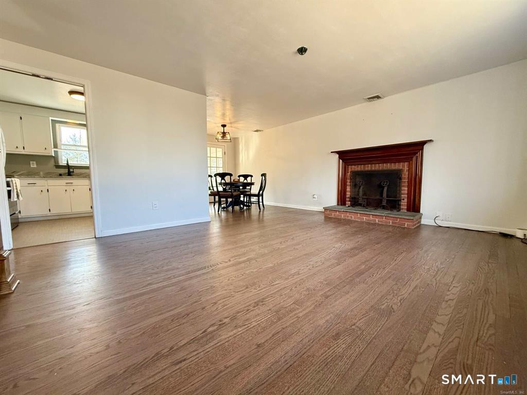 77 Valley View Road, Norwalk, Connecticut photo 4