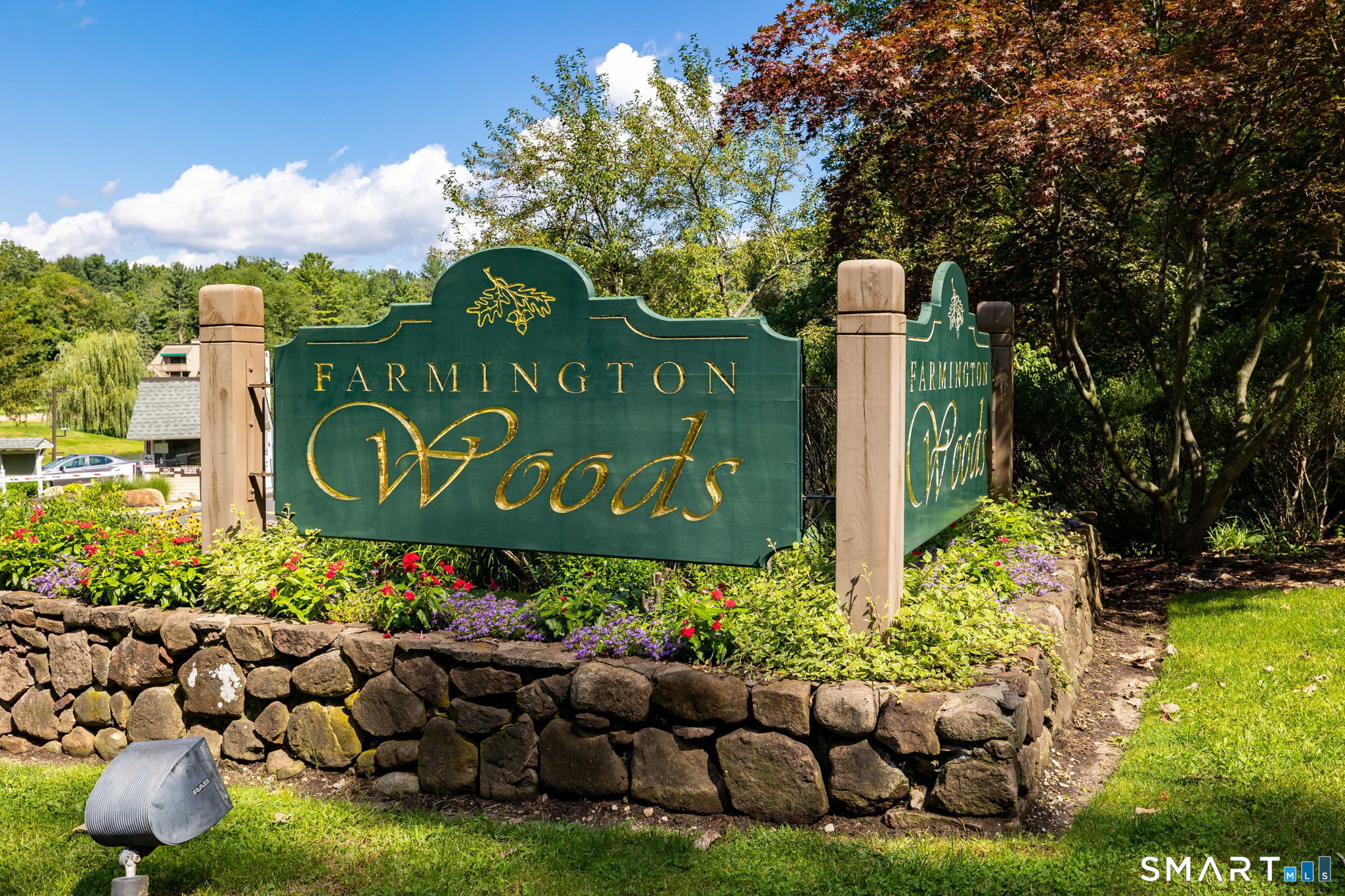 Homes for sale in Avon, CT | 71 Byron Dr #71, Avon, CT 06001 | MLS# 24192851