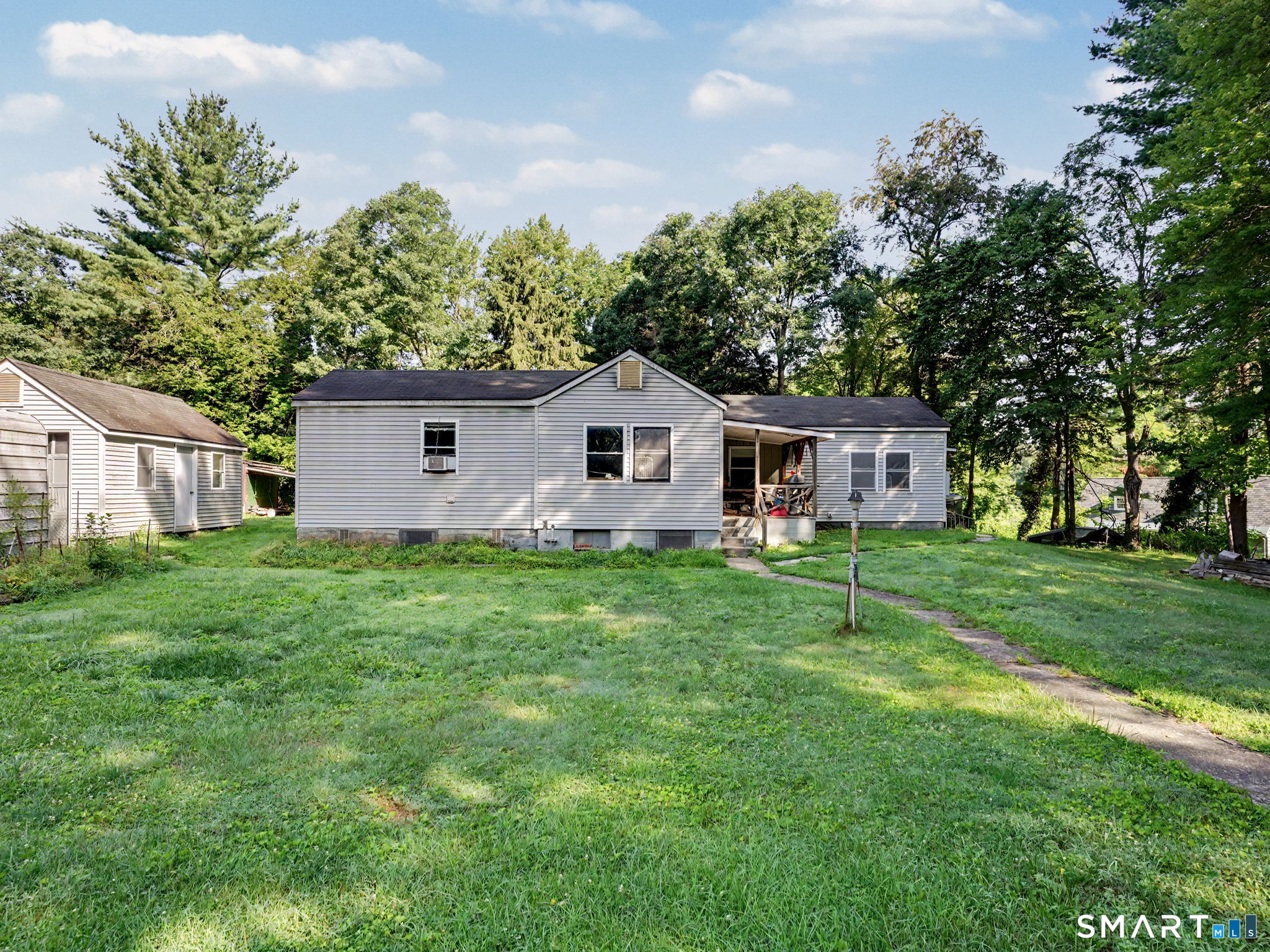 Homes for sale in Newtown, CT | 17 A Botsford Hill Rd, Newtown, CT 06470 | MLS# 24191977
