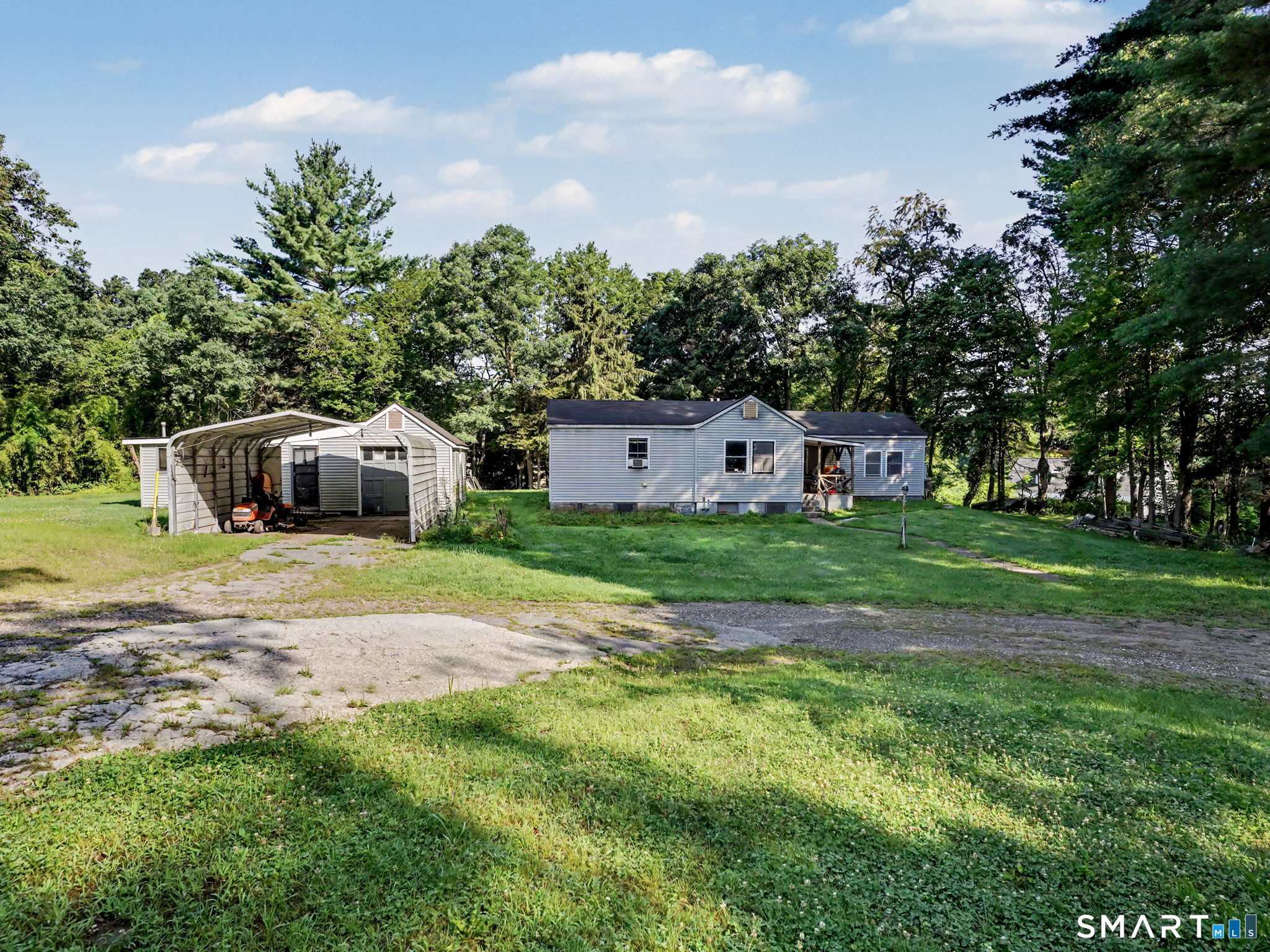 Homes for sale in Newtown, CT | 17-A Botsford Hill Rd, Newtown, CT 06470 | MLS# 24191977