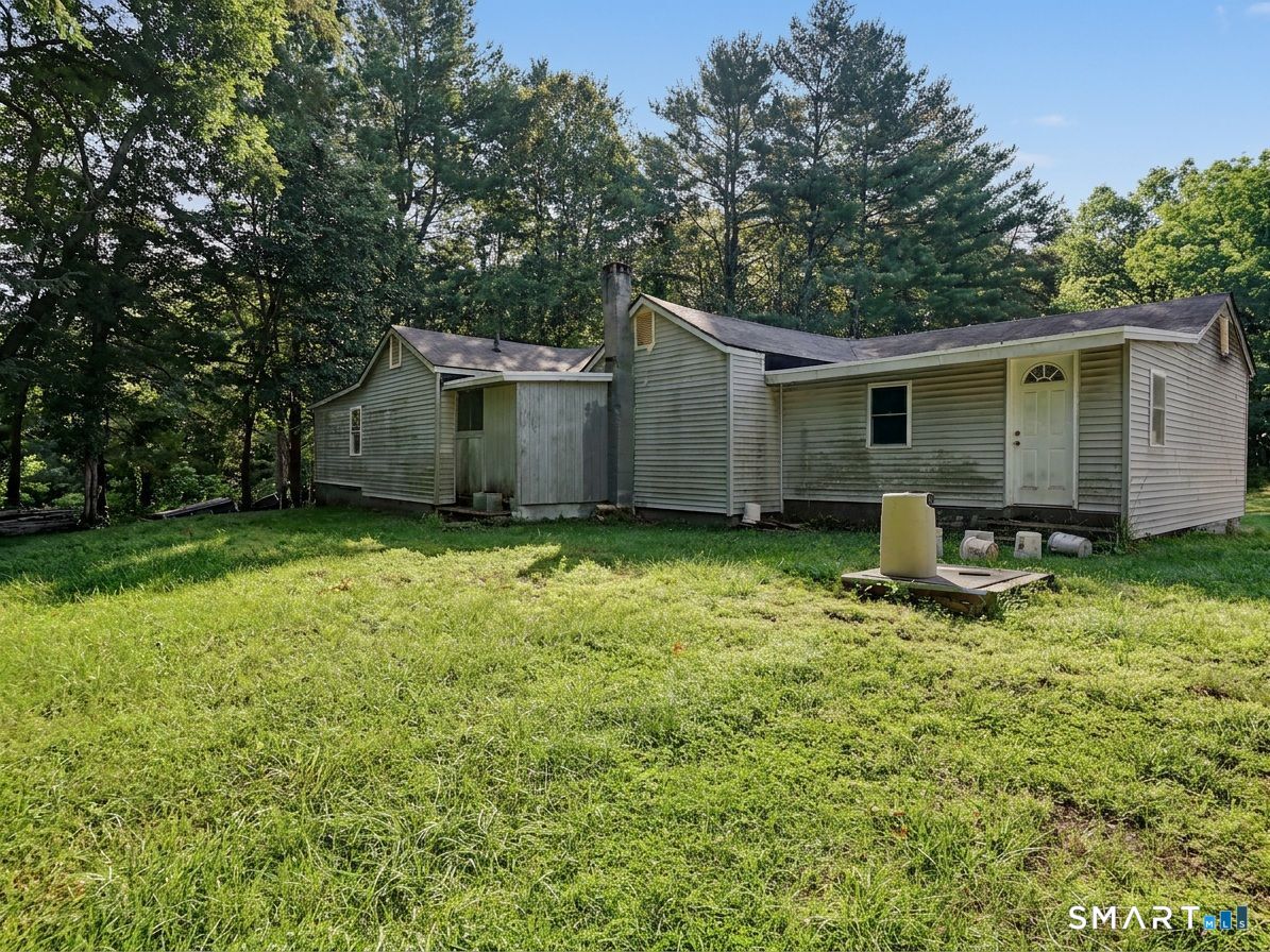 Homes for sale in Newtown, CT | 17-A Botsford Hill Rd, Newtown, CT 06470 | MLS# 24191977
