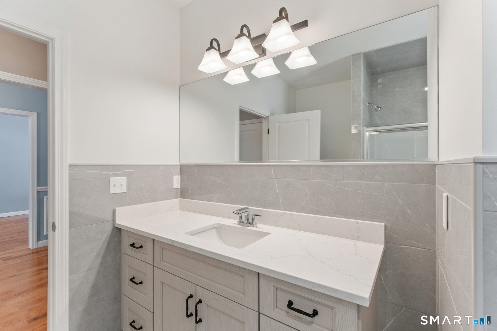 215 Chamberlain Hill Road Unit #4 photo 16