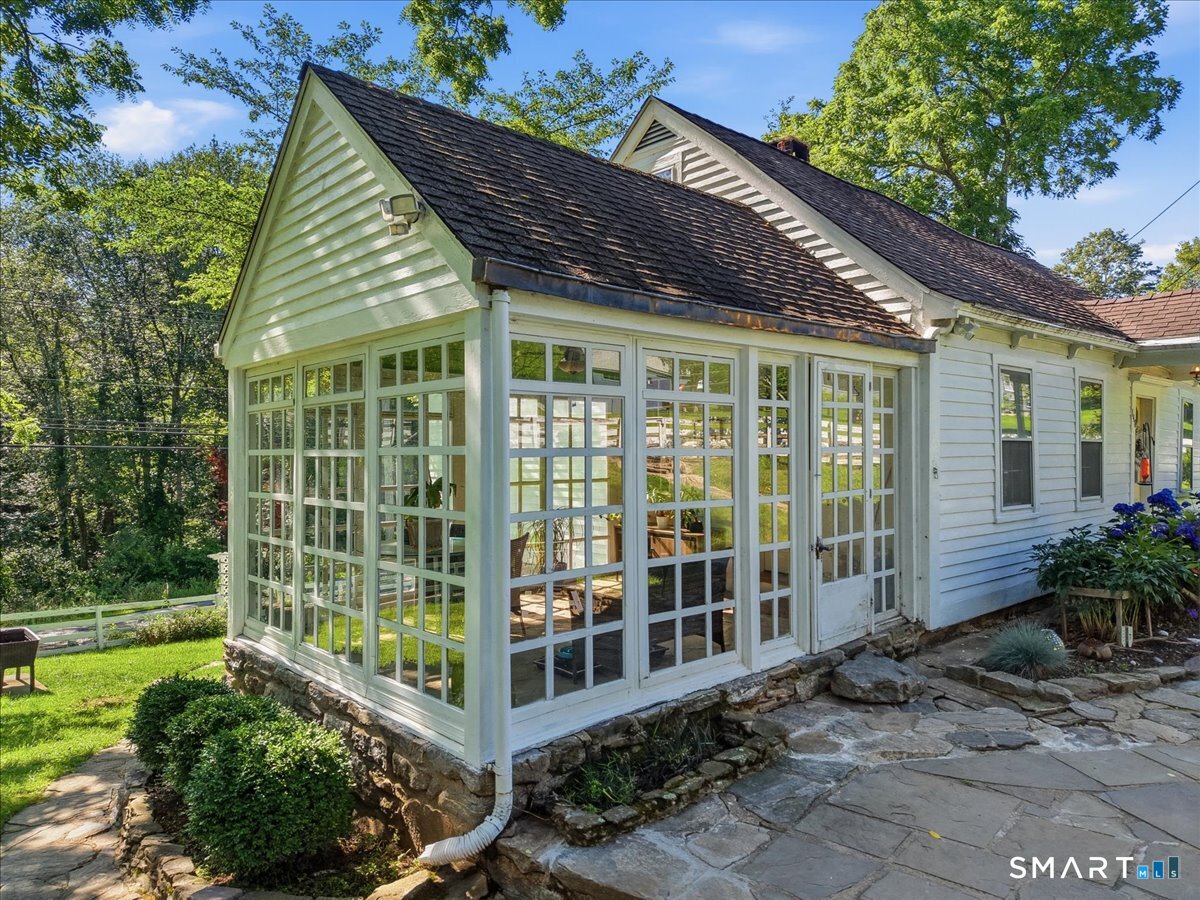 101 Hamburg Road photo 37